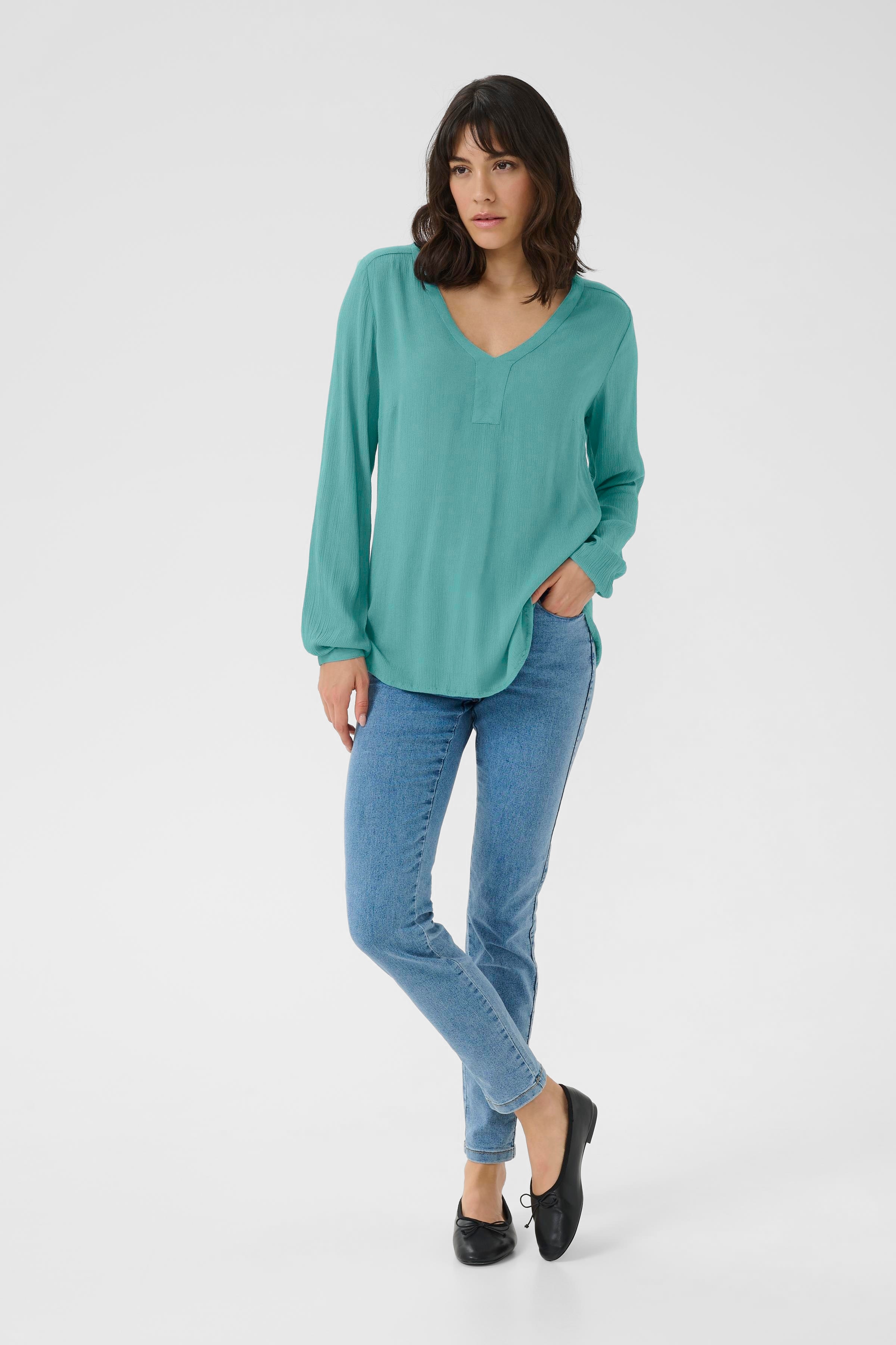 KAamber Bluse LOOKBOOK FRONT 501032-174919