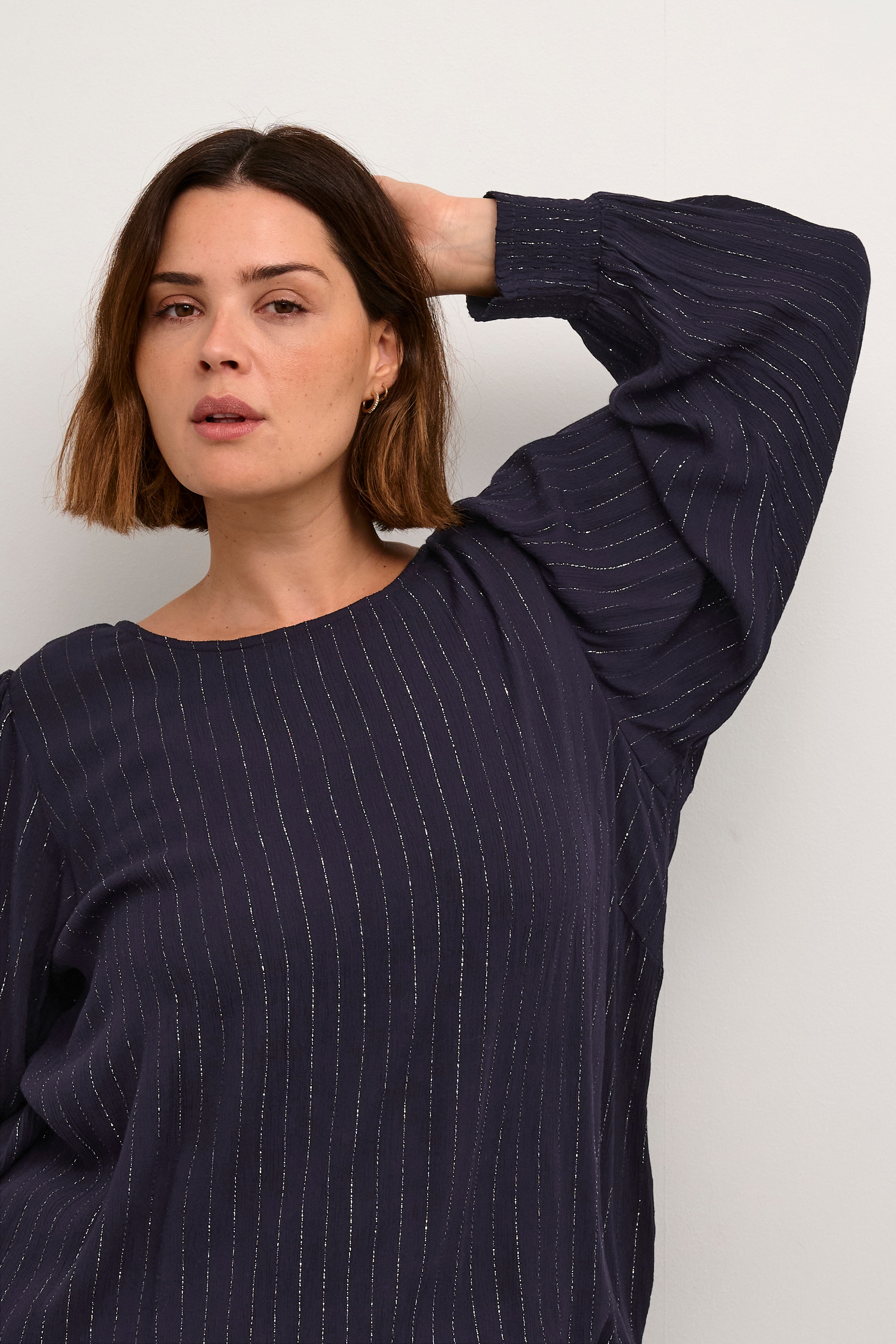KClio Bluse LOOKBOOK DETAIL 10582786-106557