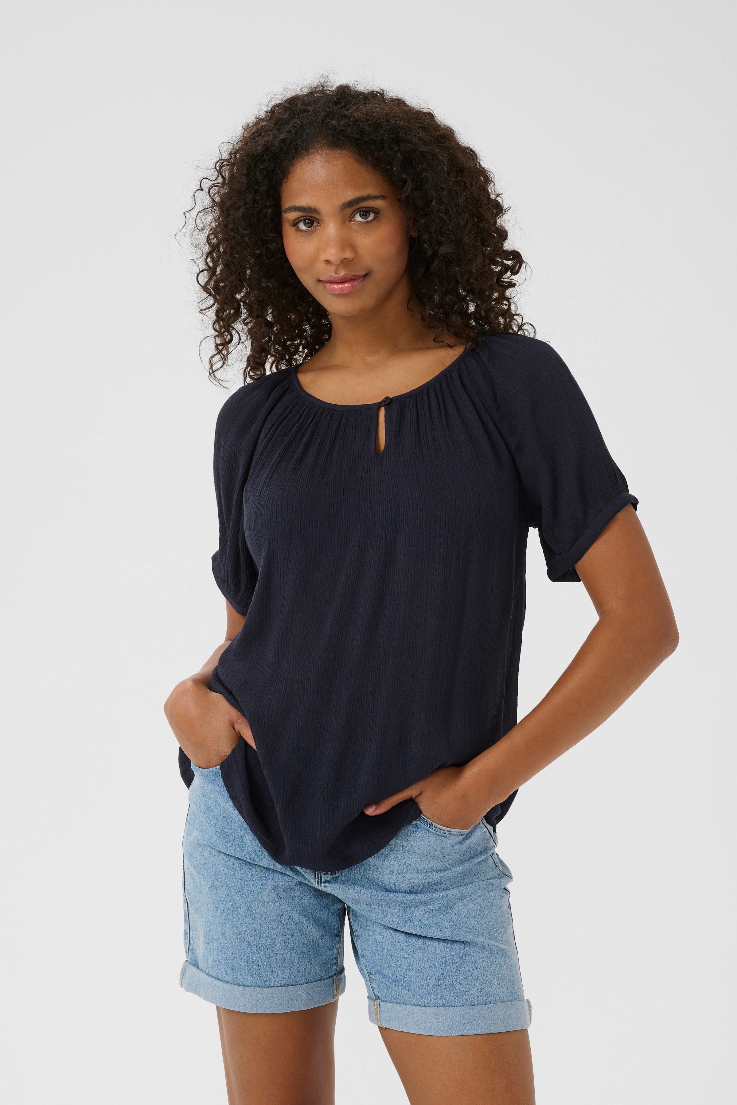 KAthora Bluse LOOKBOOK FRONT 10510542-194020