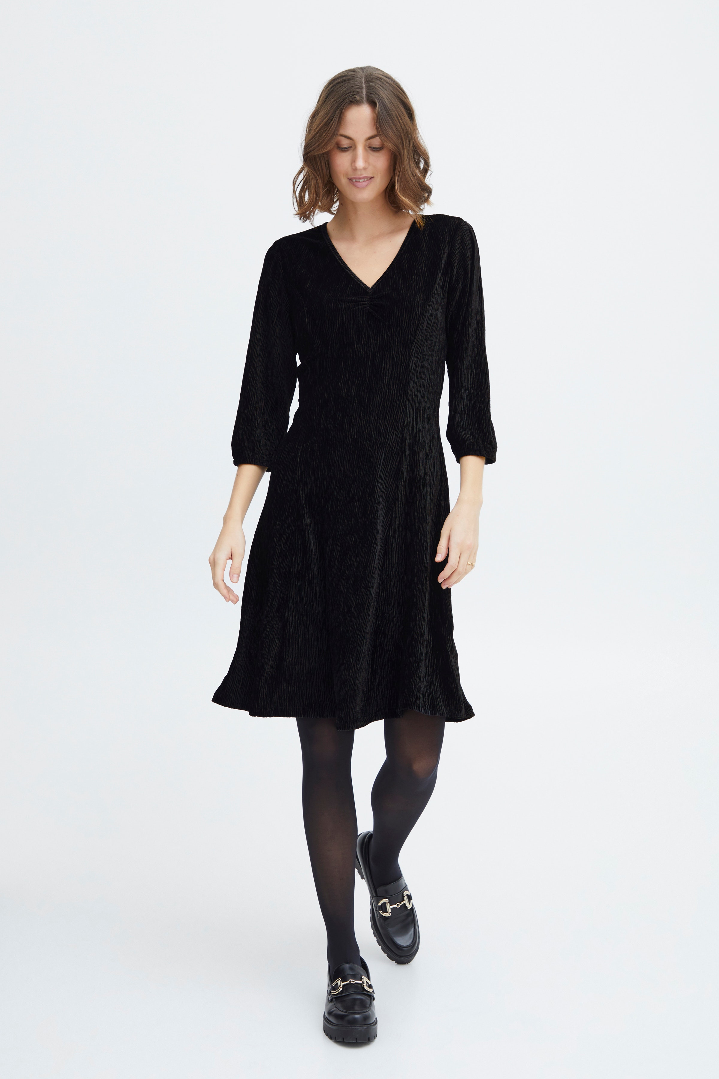 FRNOVIA Kjole LOOKBOOK FRONT 20611534-200113
