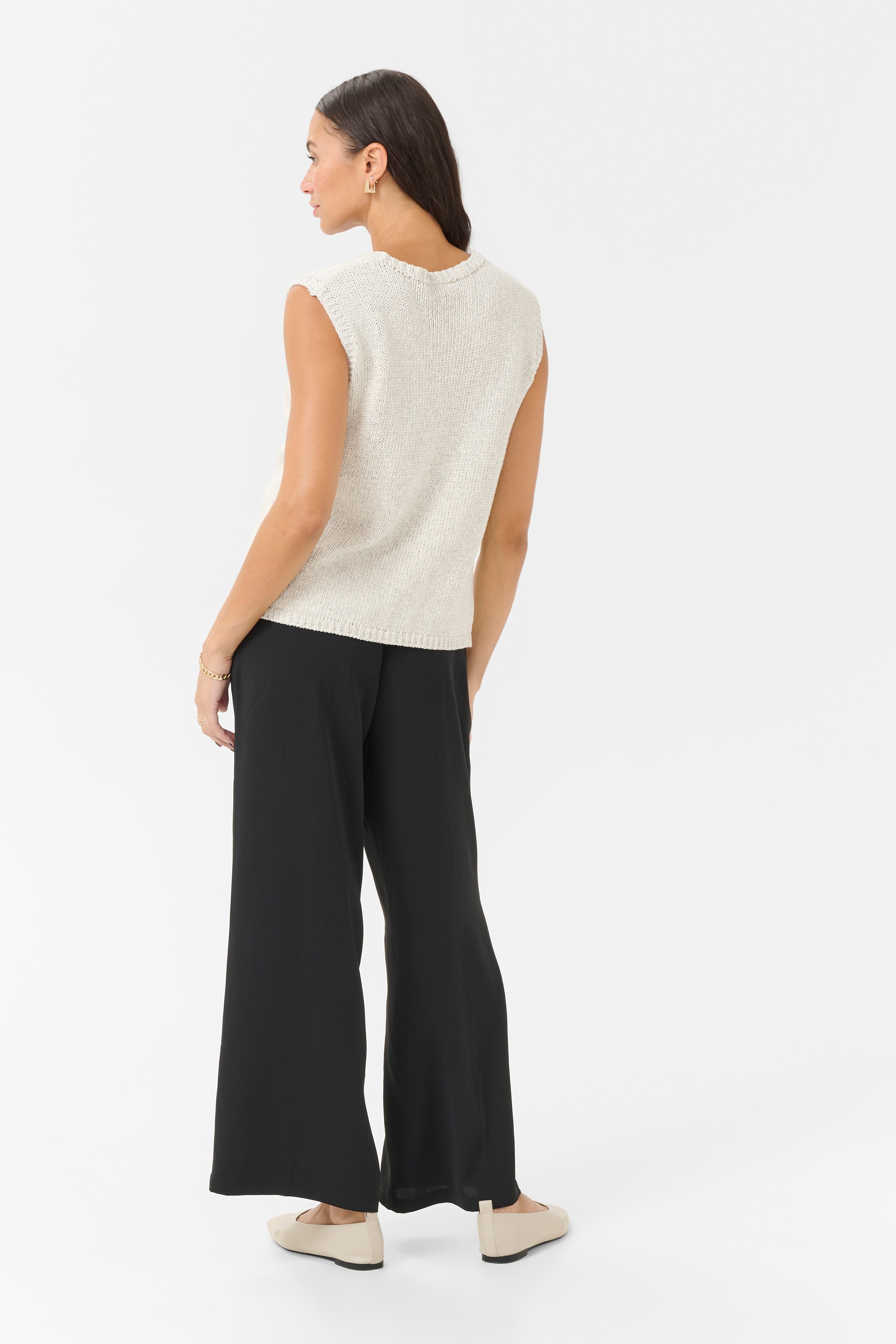 KAgerdi Cardigan LOOKBOOK BACK 10509975-1252021