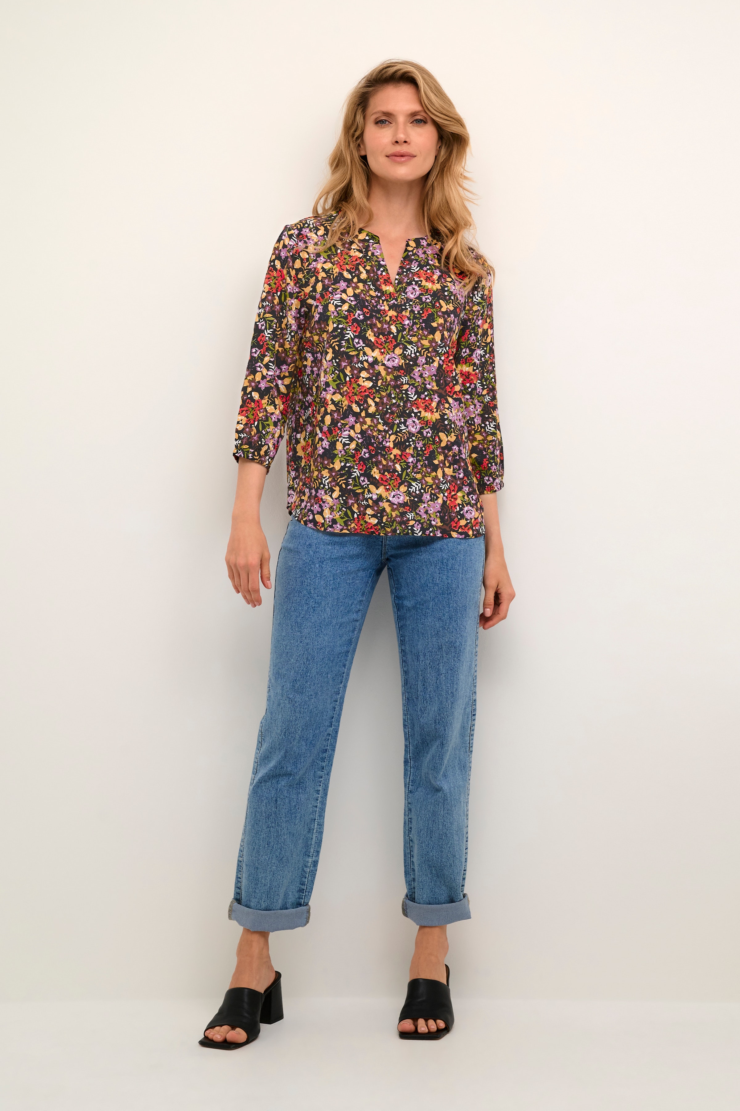 BPpolina Blouse LOOKBOOK FRONT 10590522-104980B