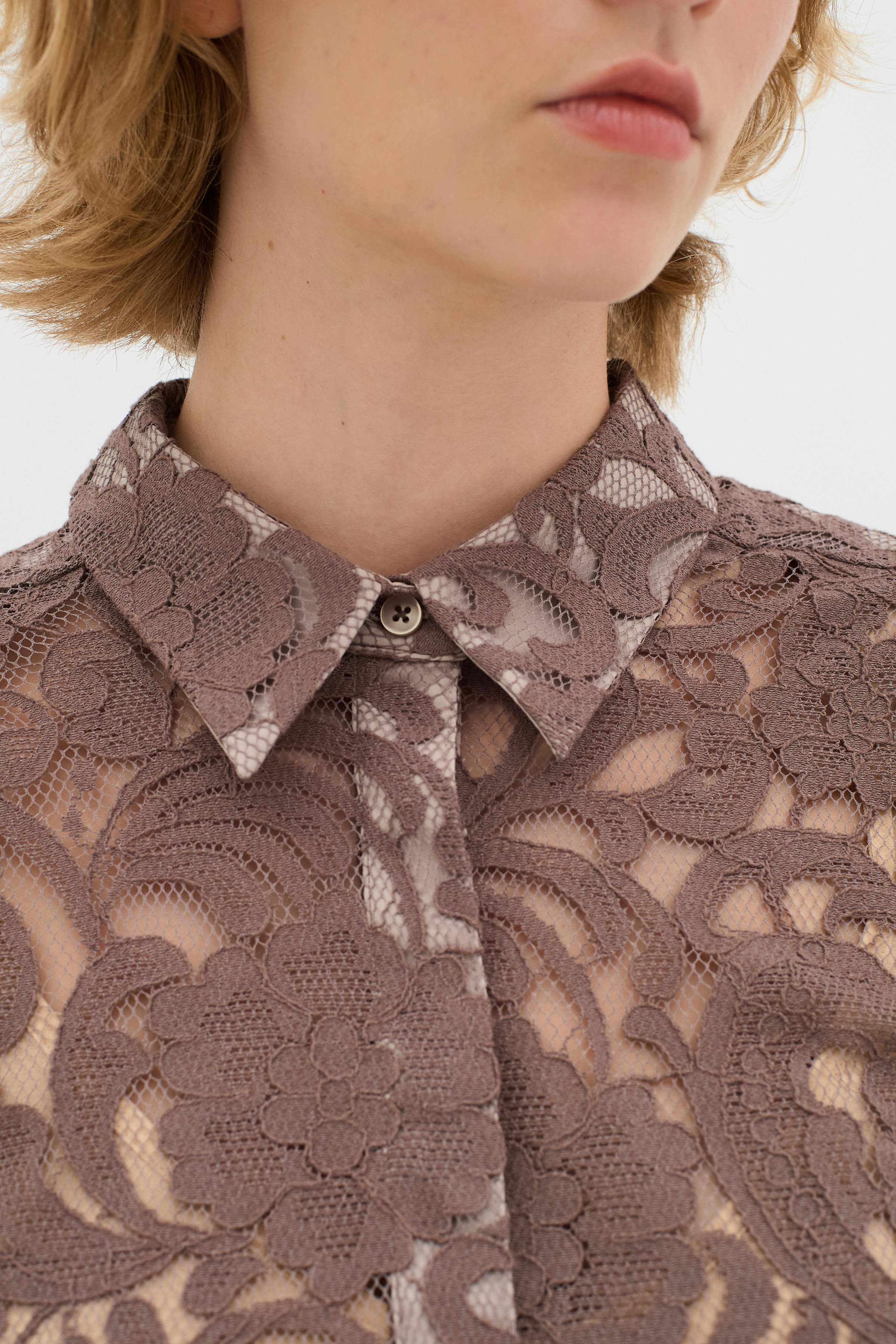 MaddyIW Shirt LOOKBOOK DETAIL 30110604-181306