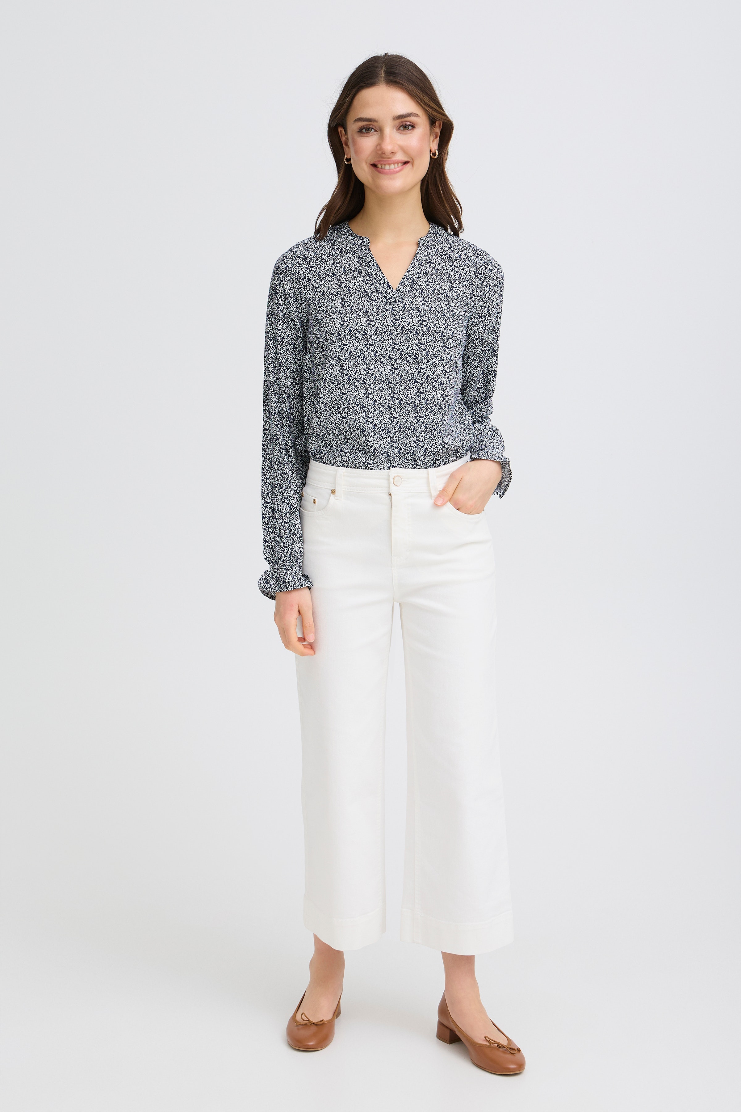 FRFLOWY Blouse LOOKBOOK FRONT 20614106-900004549