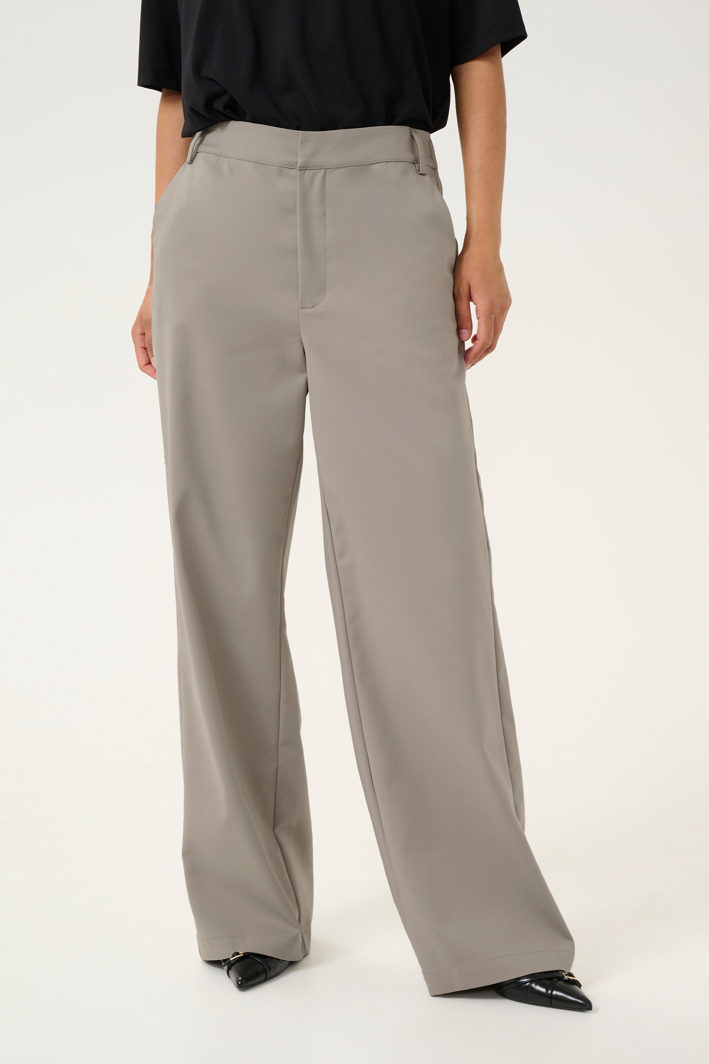 KAloraine Bukser LOOKBOOK FRONT 10509140-170205