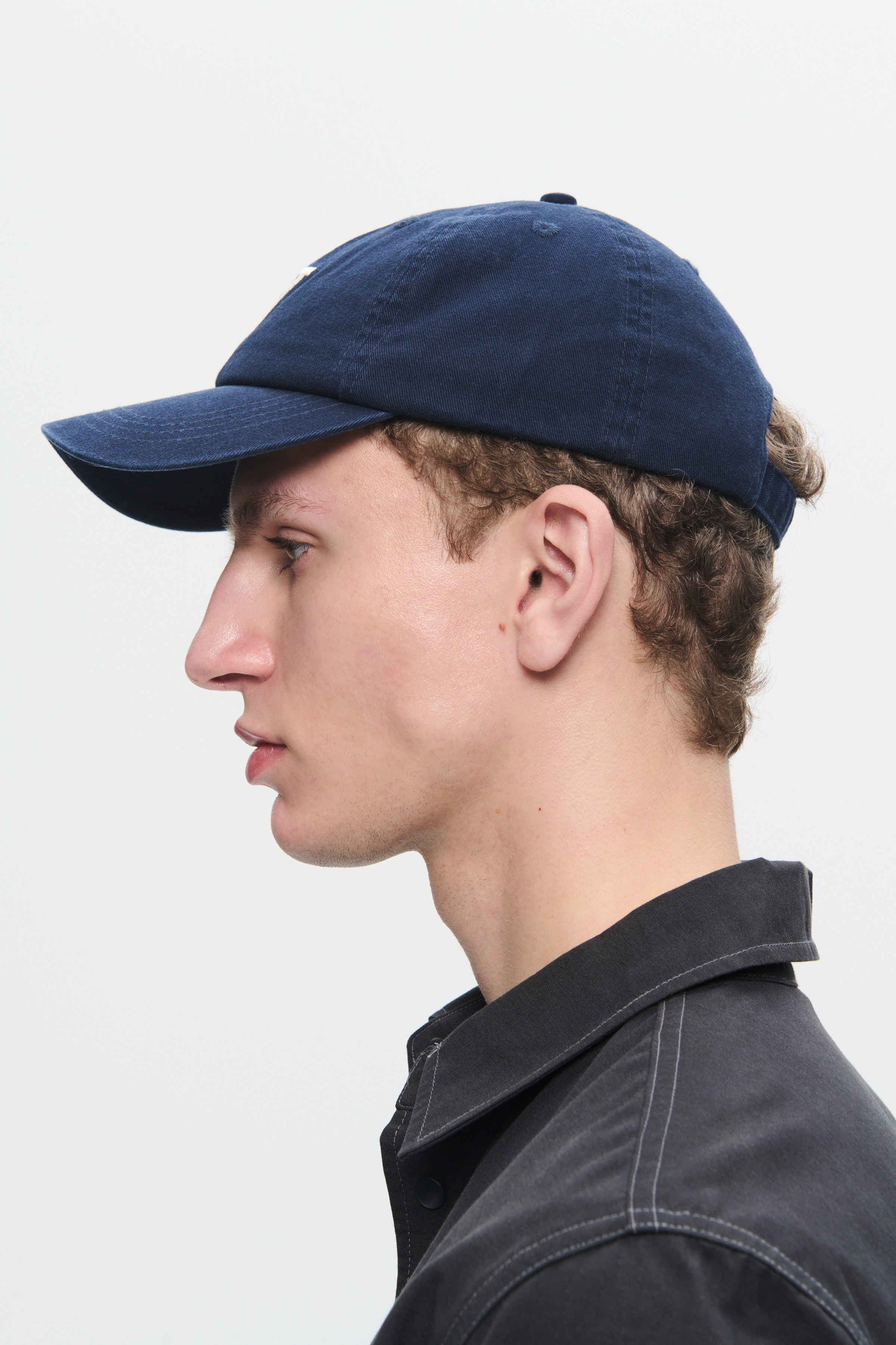 WWEli Cap LOOKBOOK BACK 30250259-W7000