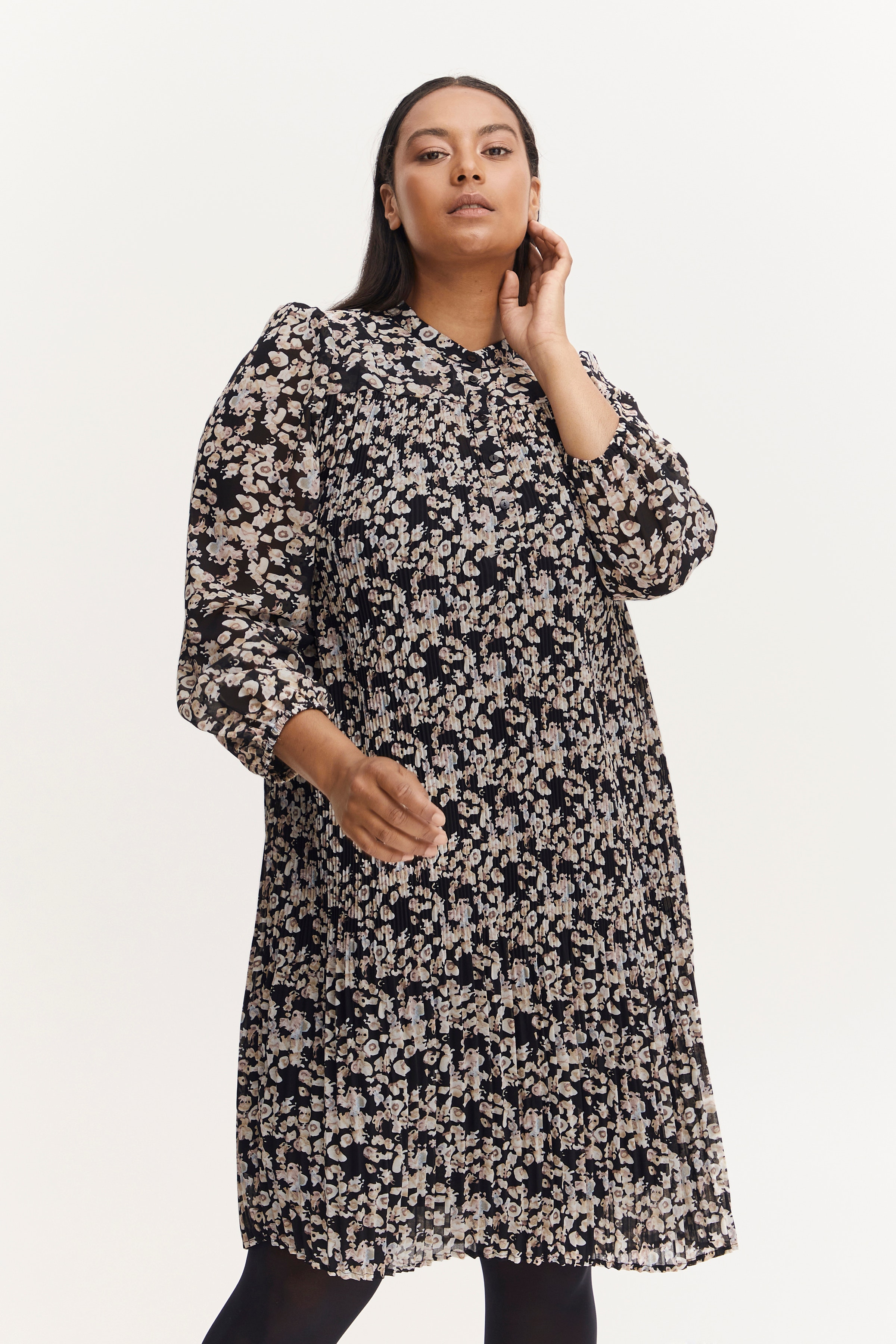 FPLINDA Kjole LOOKBOOK FRONT 20611449-200115