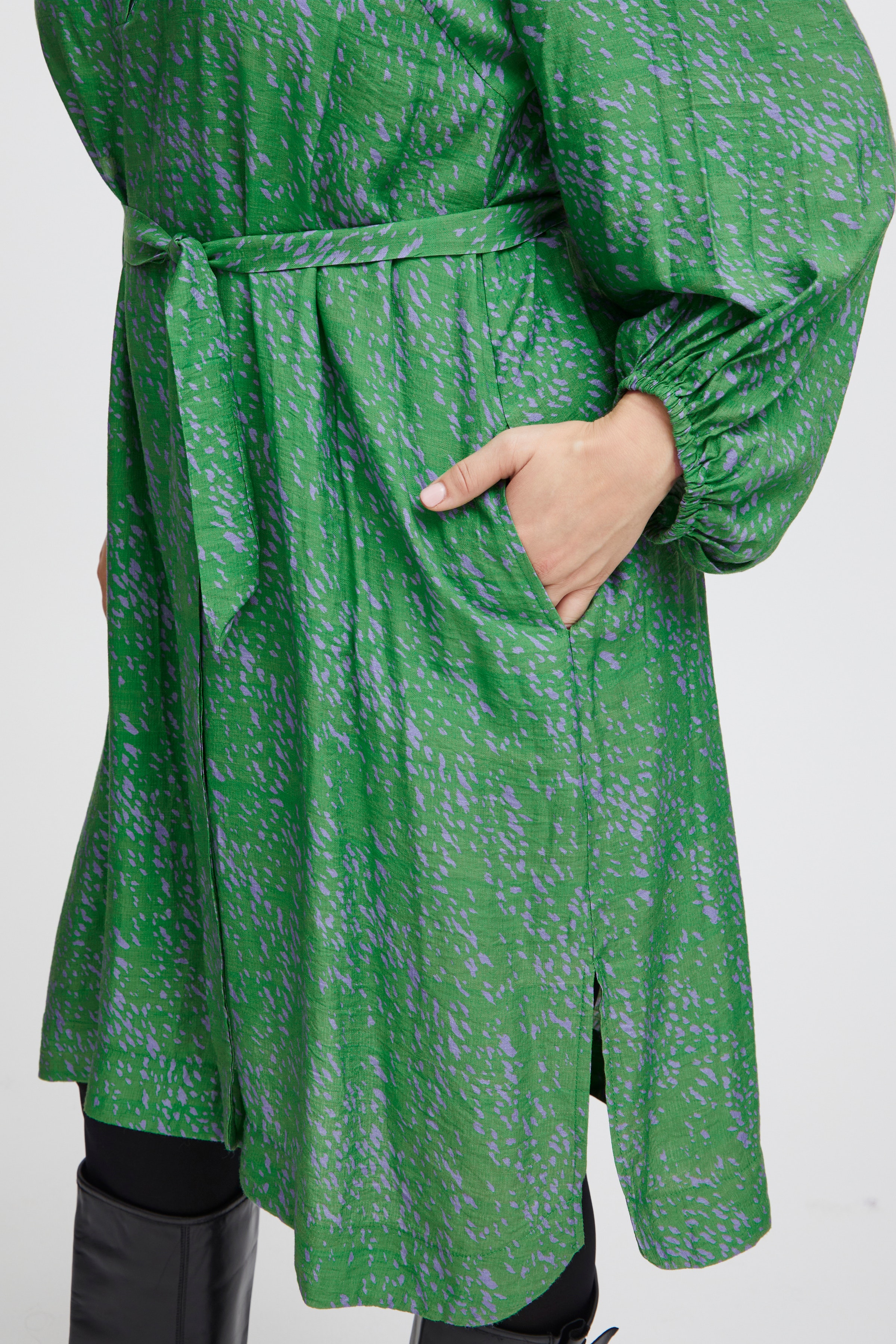 SWARIANA Kjole LOOKBOOK DETAIL 20613450-202744