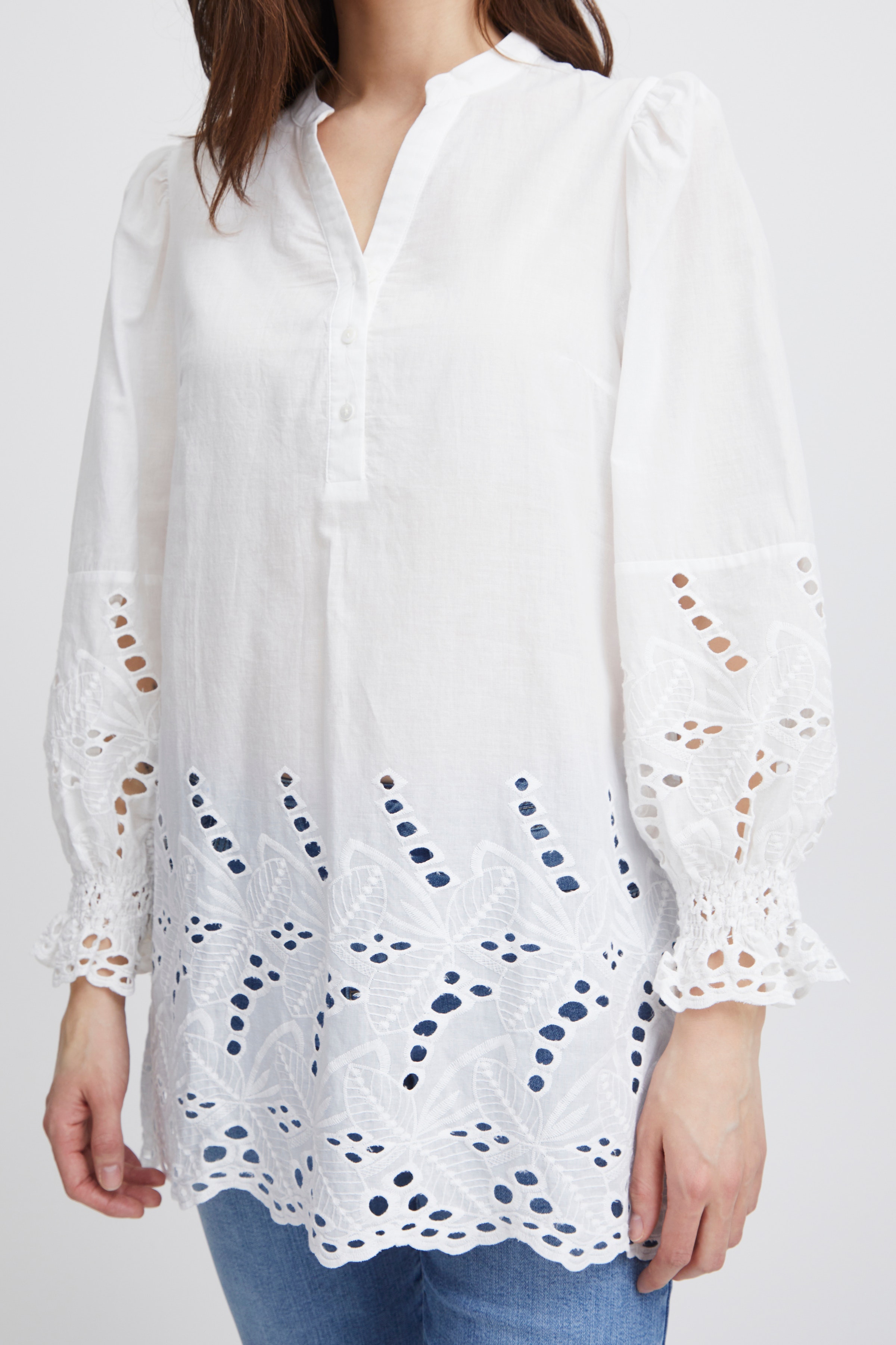 PZKARLA Bluse LOOKBOOK DETAIL 50207839-114201