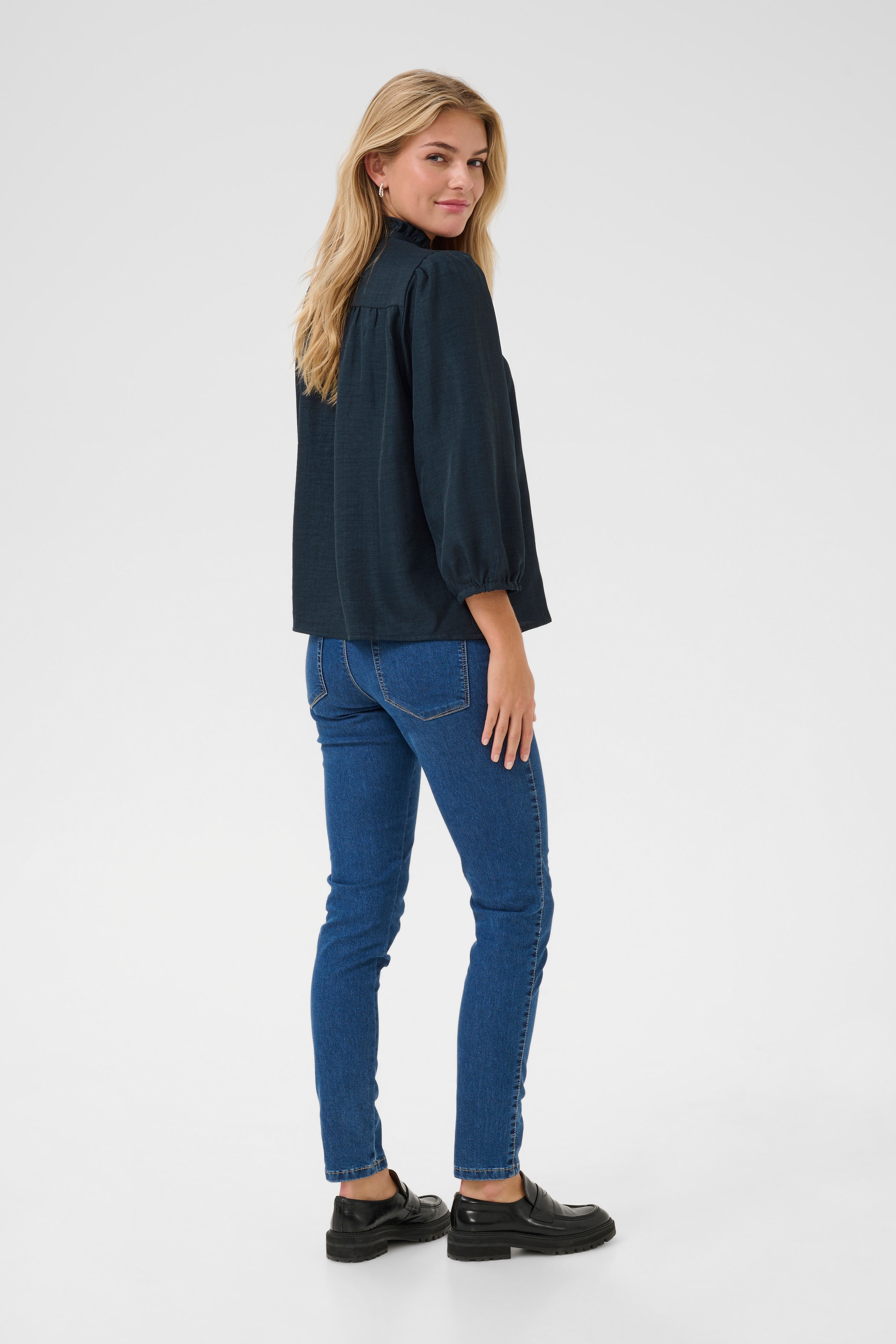 KAellen Bluse LOOKBOOK BACK 10510302-107974