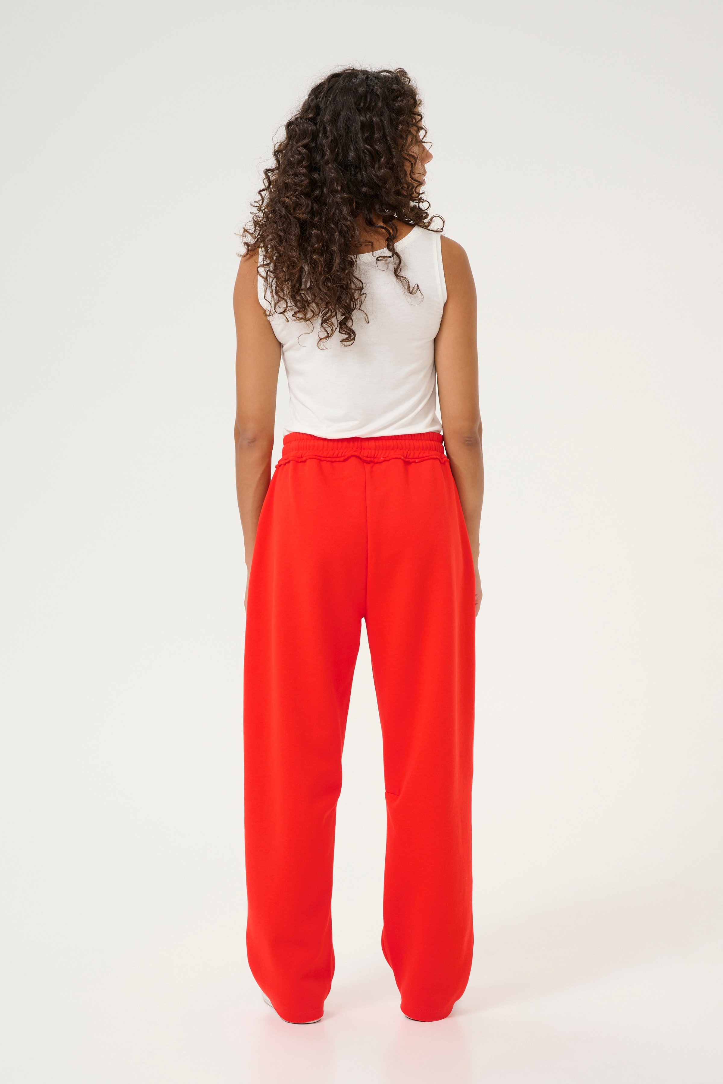 CUchira Trousers LOOKBOOK BACK 50111645-181664