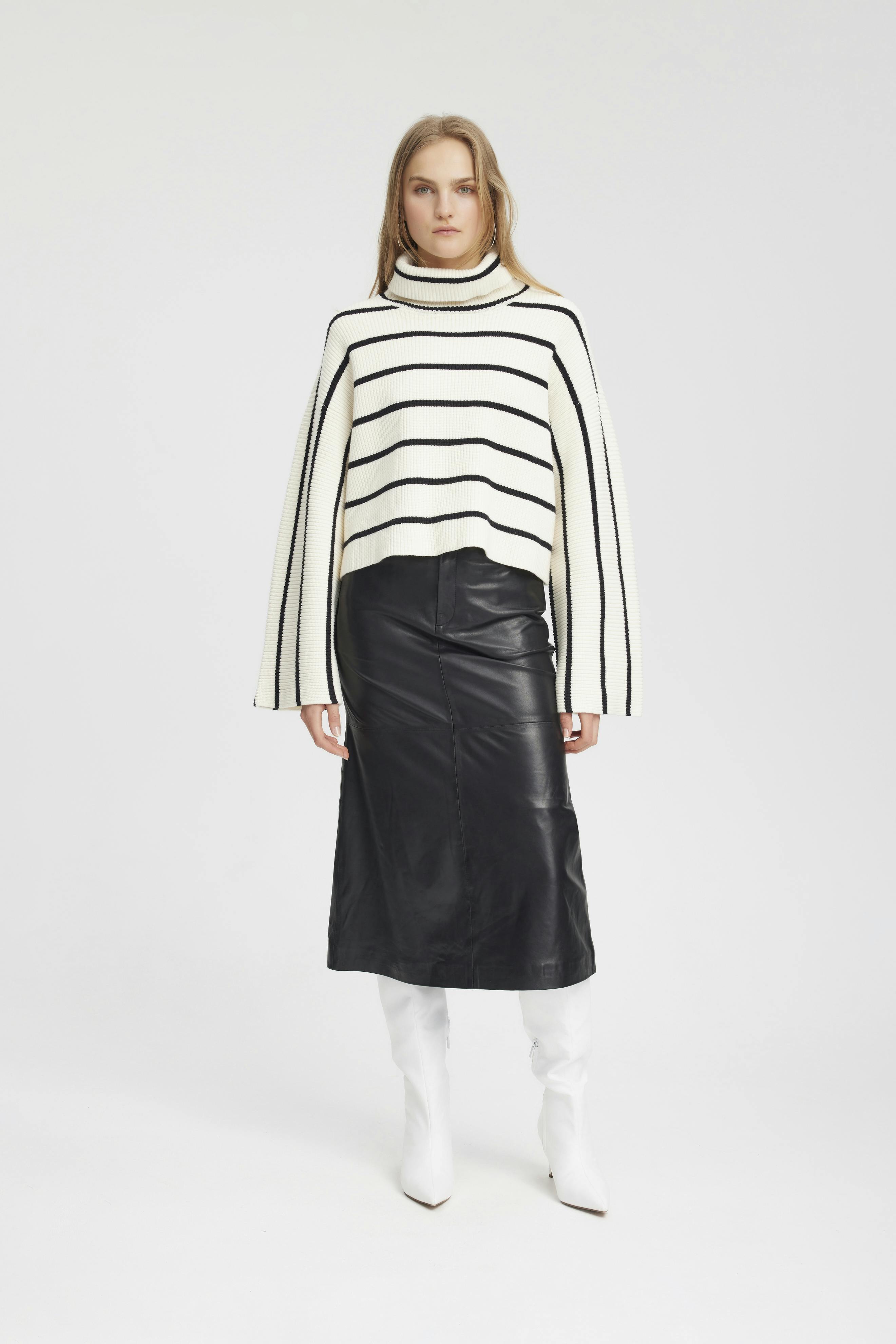 GeorgiaGZ Pullover LOOKBOOK FRONT 10908747-105210