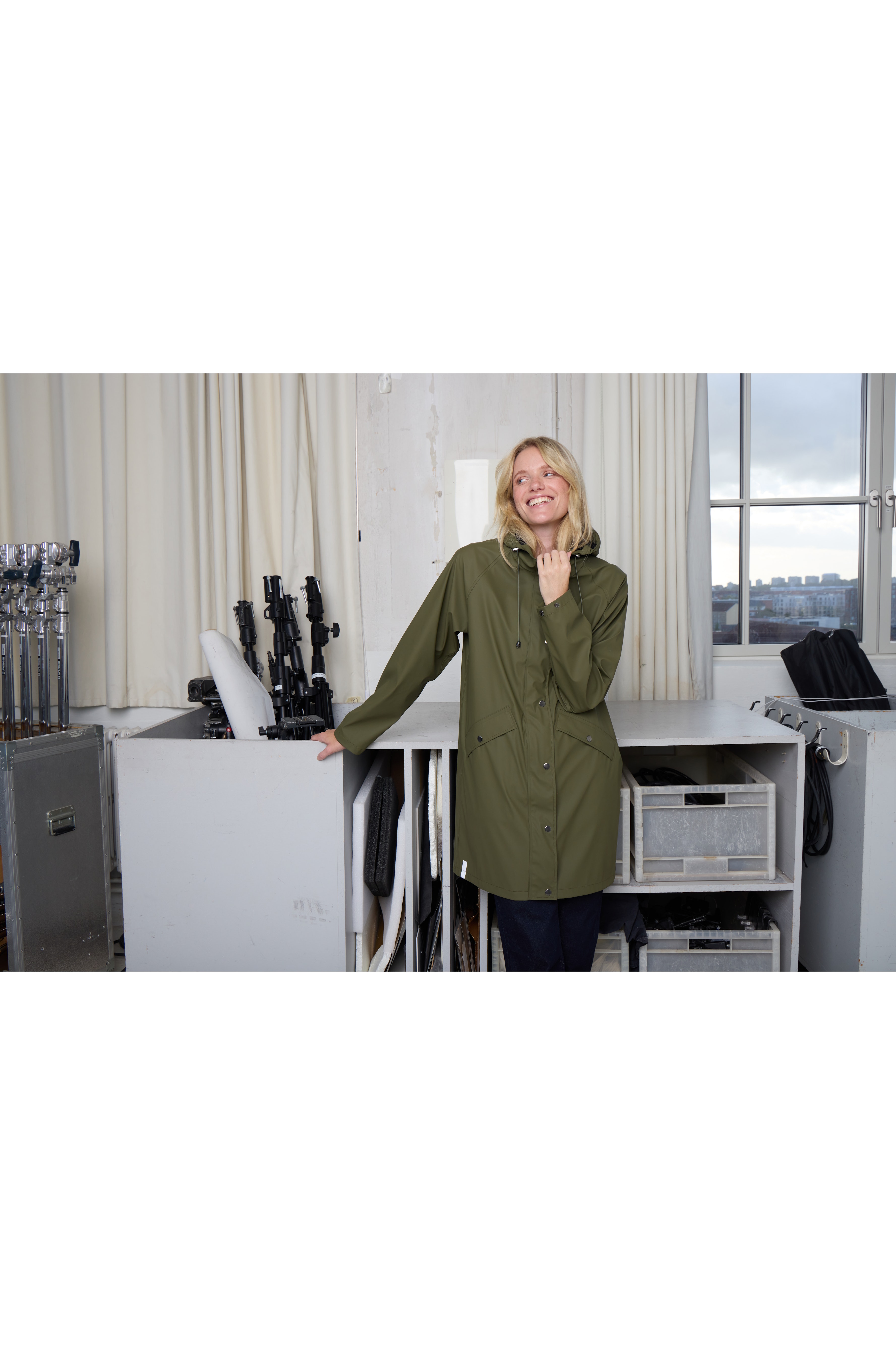 IHTAZI Rainwear LOCATION NONE 20102965-13024