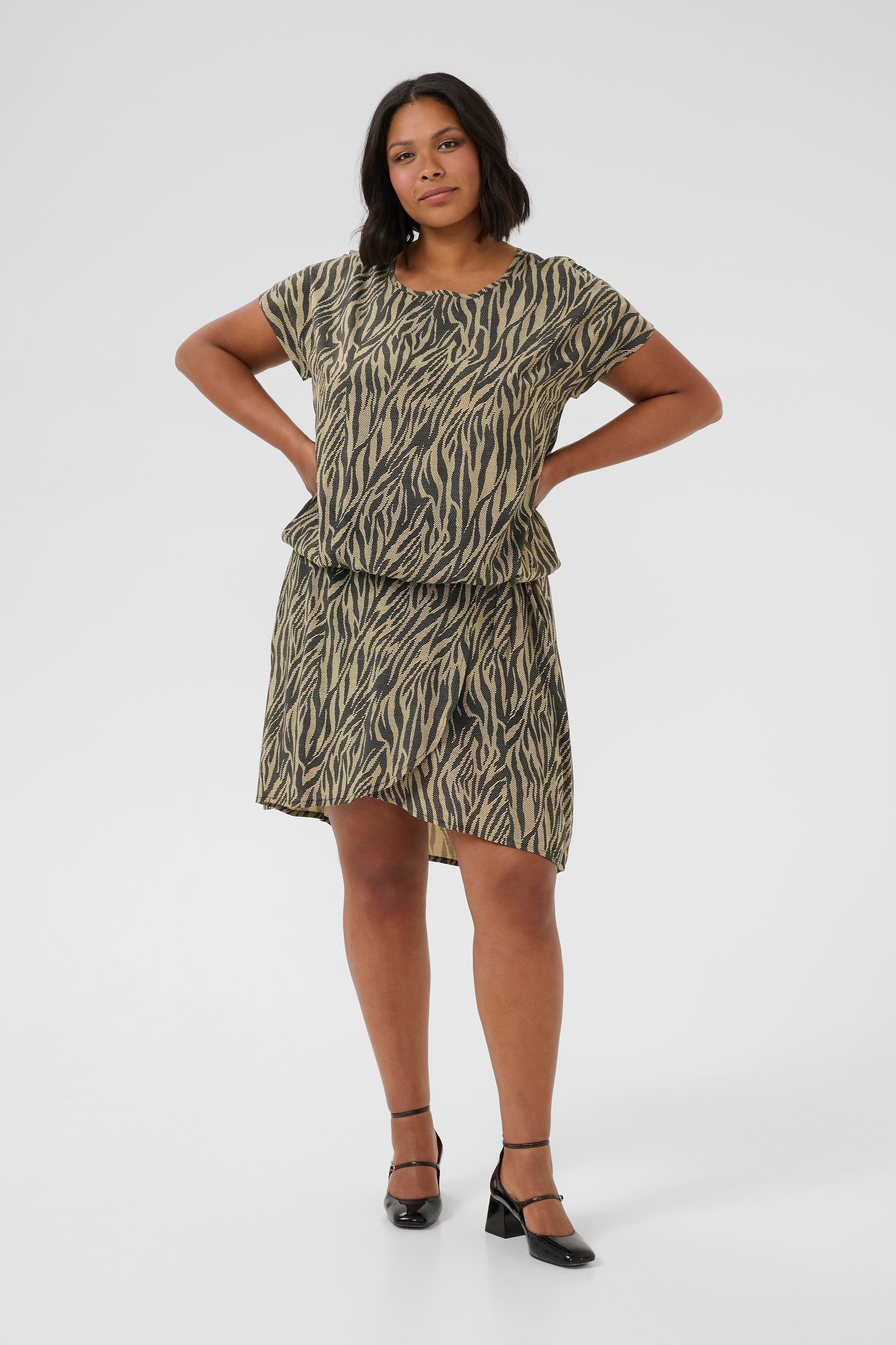 KCmaren Blus LOOKBOOK FRONT 10583404-107719