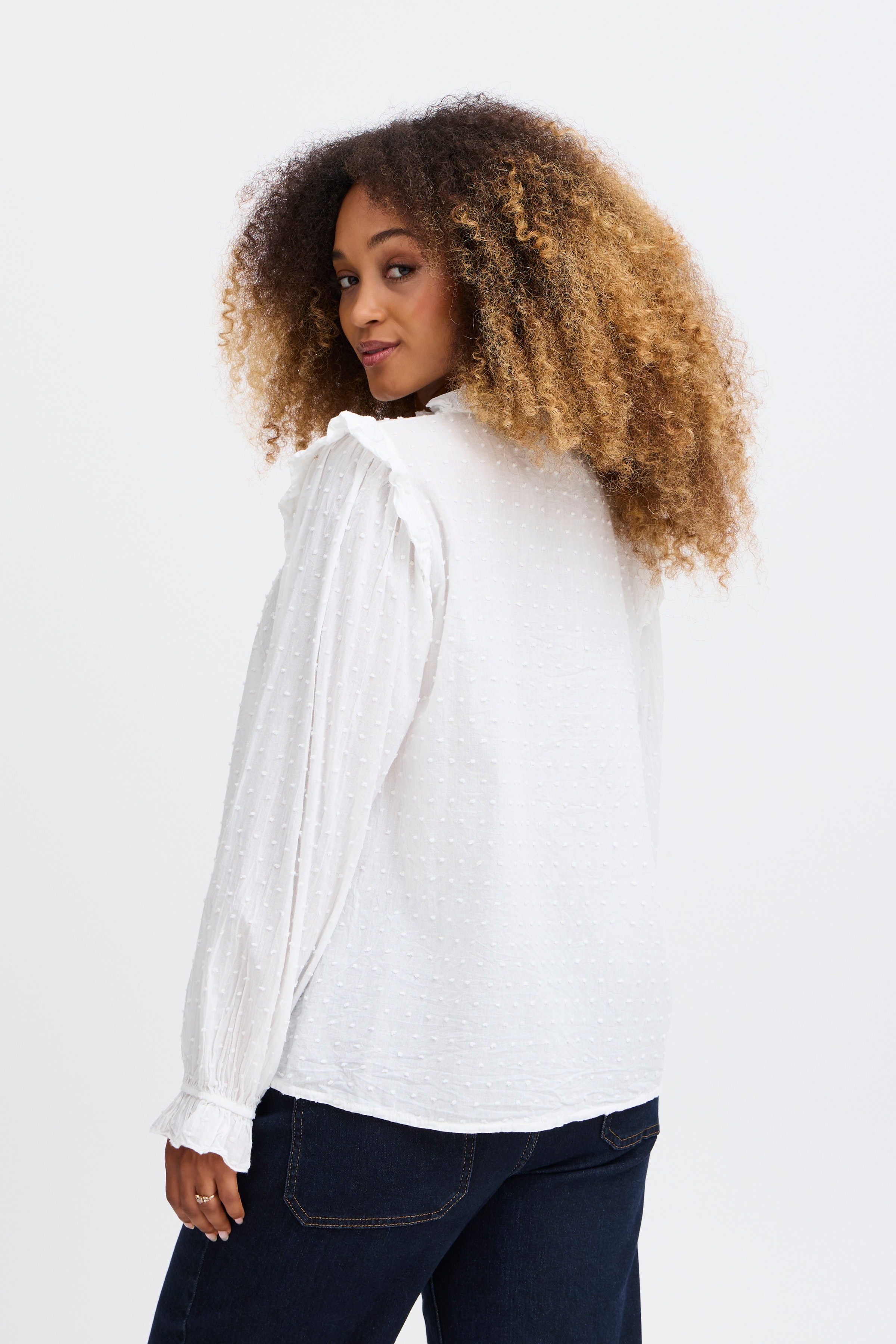 SBBABETT Bluse LOOKBOOK BACK 22100758-110105