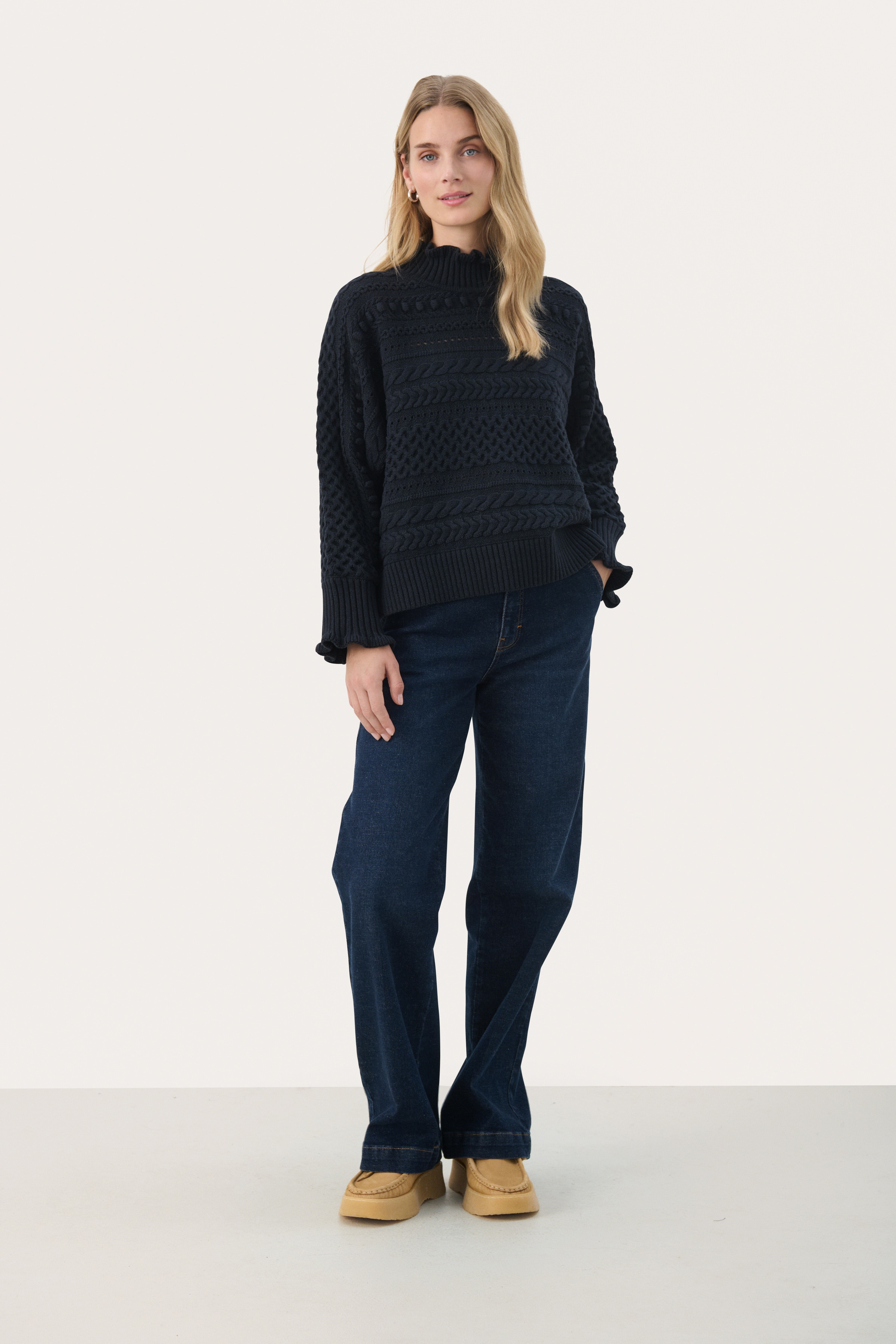 PompeiaPW Pullover LOOKBOOK FRONT 30309284-194013