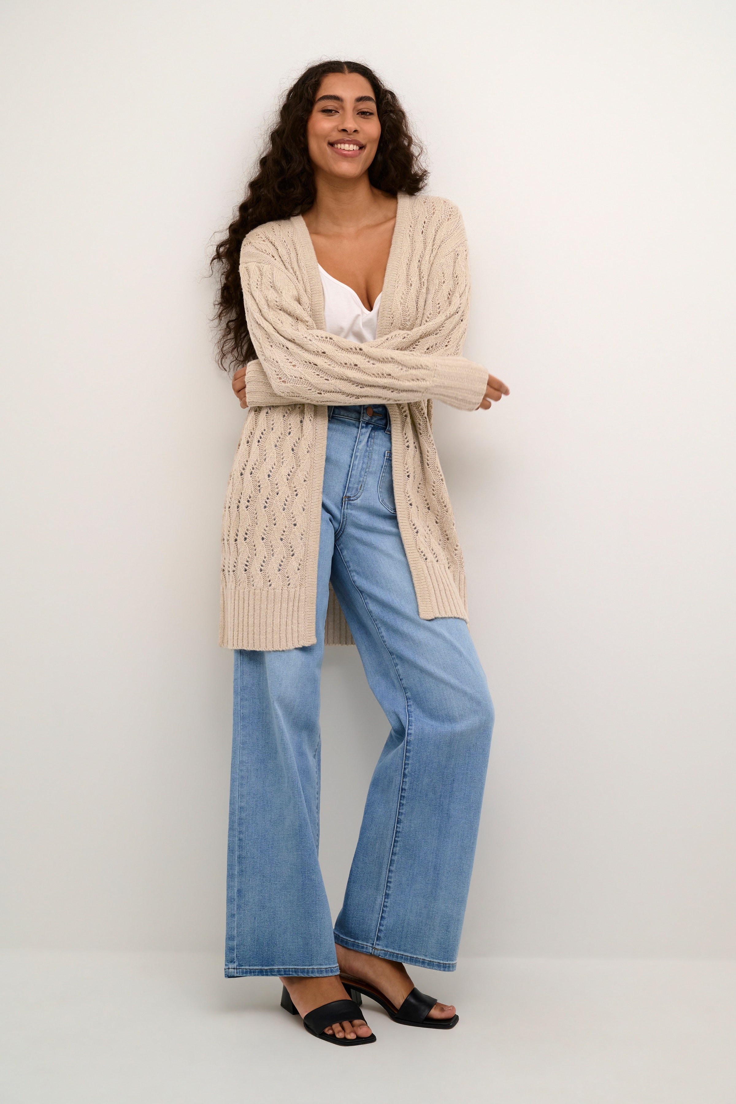 KAlena Cardigan LOOKBOOK FRONT 10508808-1513051