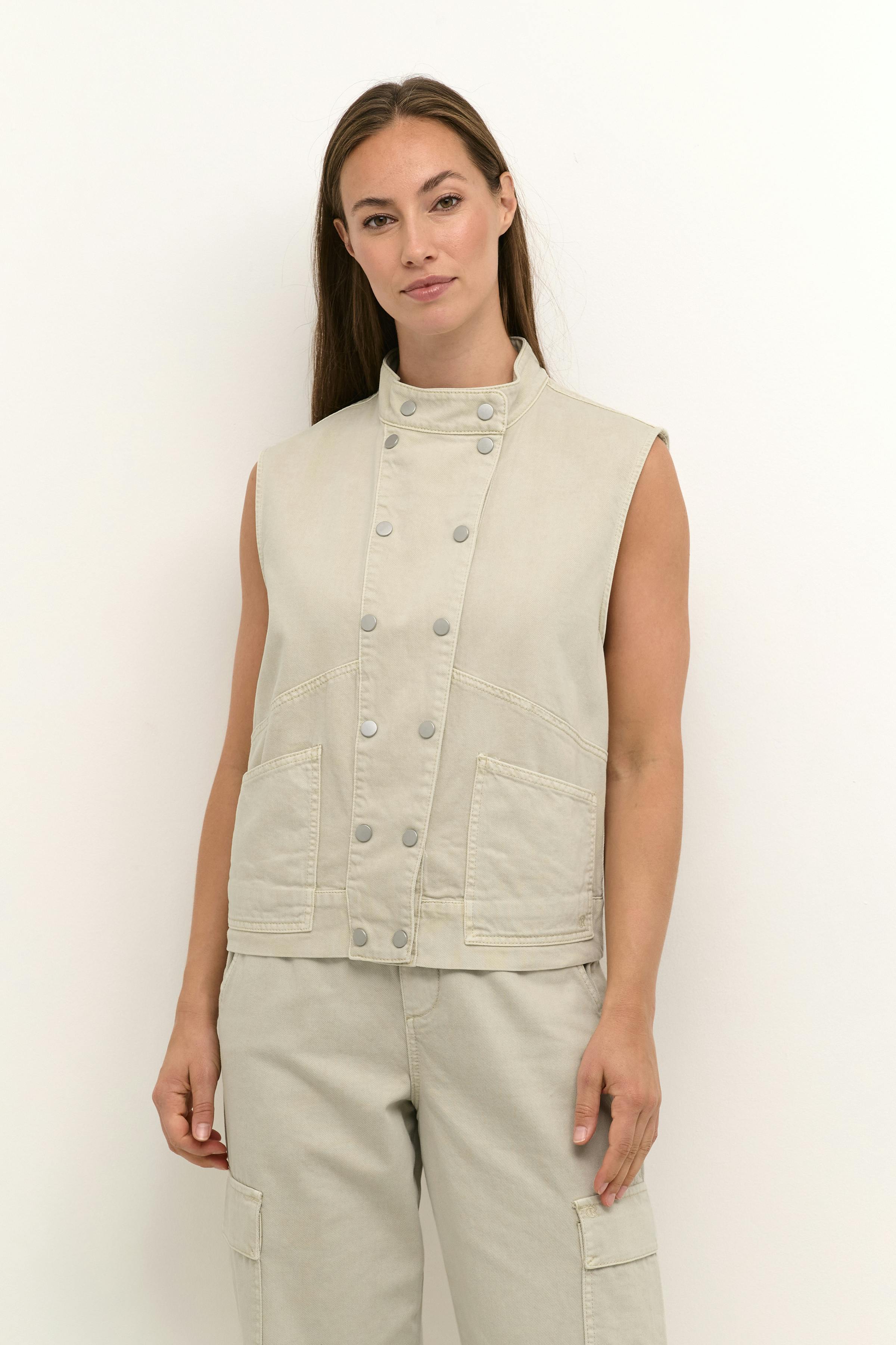 CRIris Vest LOOKBOOK FRONT 10612427-105578