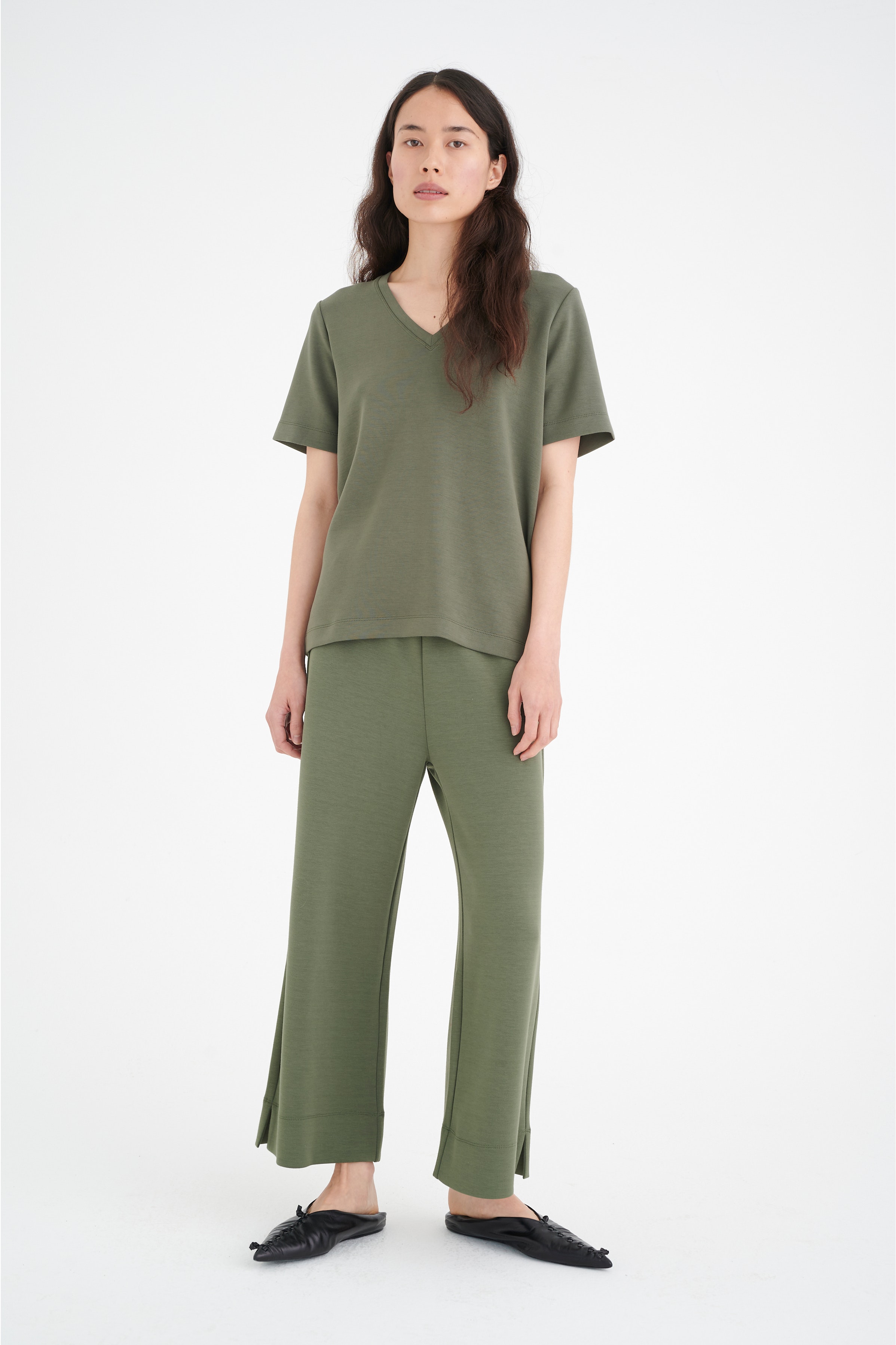 BecaIW T-shirt LOOKBOOK FRONT 30106370-190312