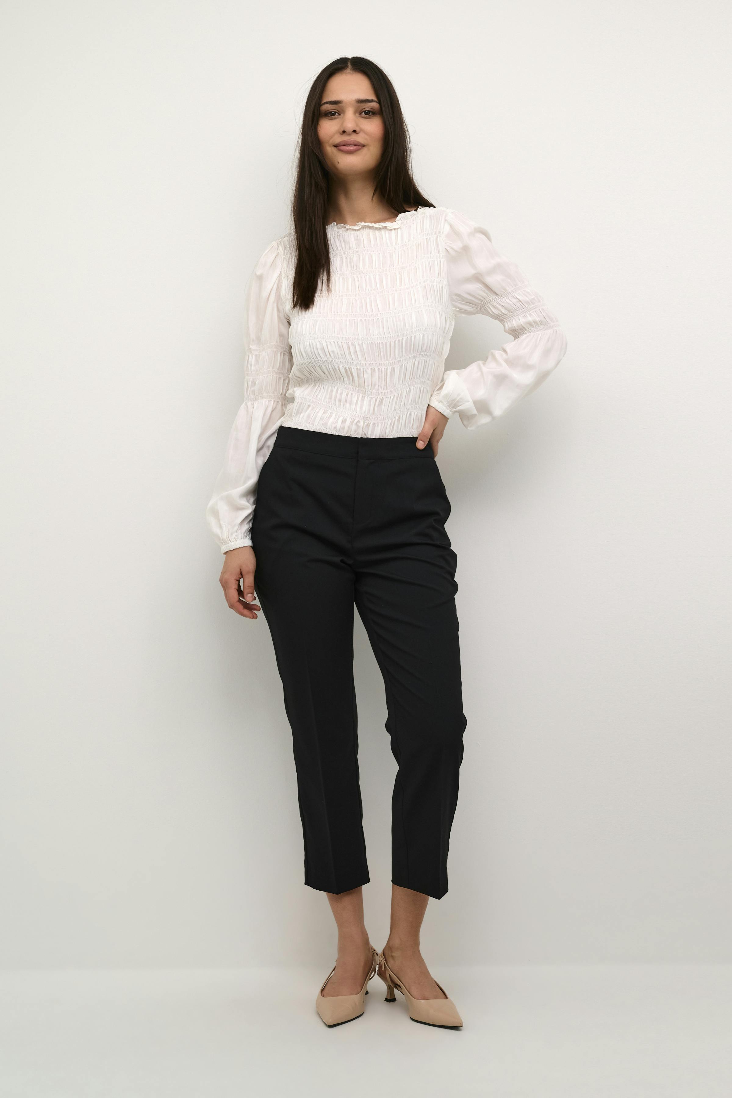 CRWanne Pantalon LOOKBOOK FRONT 10612780-100120