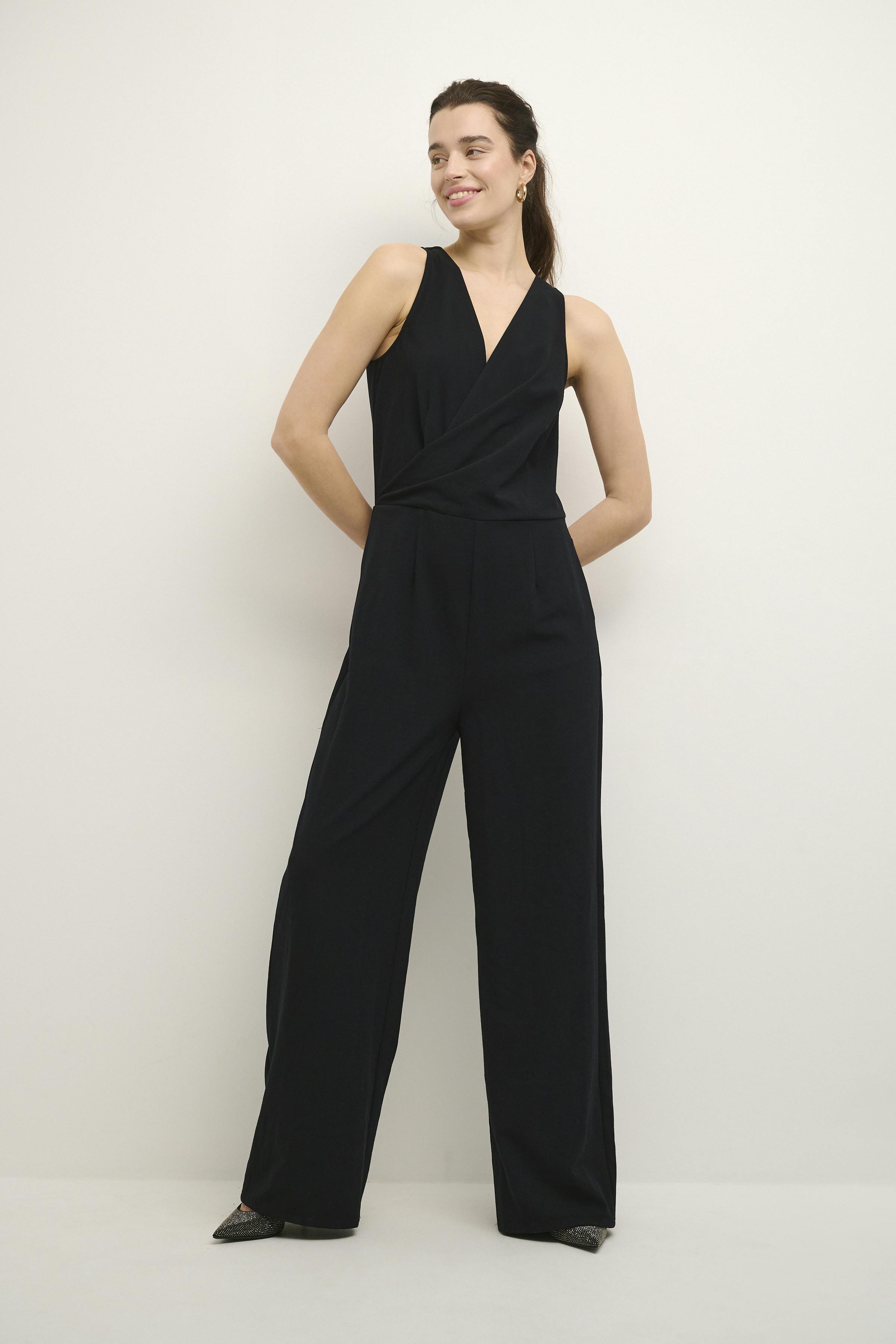 CRYmina Jumpsuit LOOKBOOK FRONT 10610695-100120