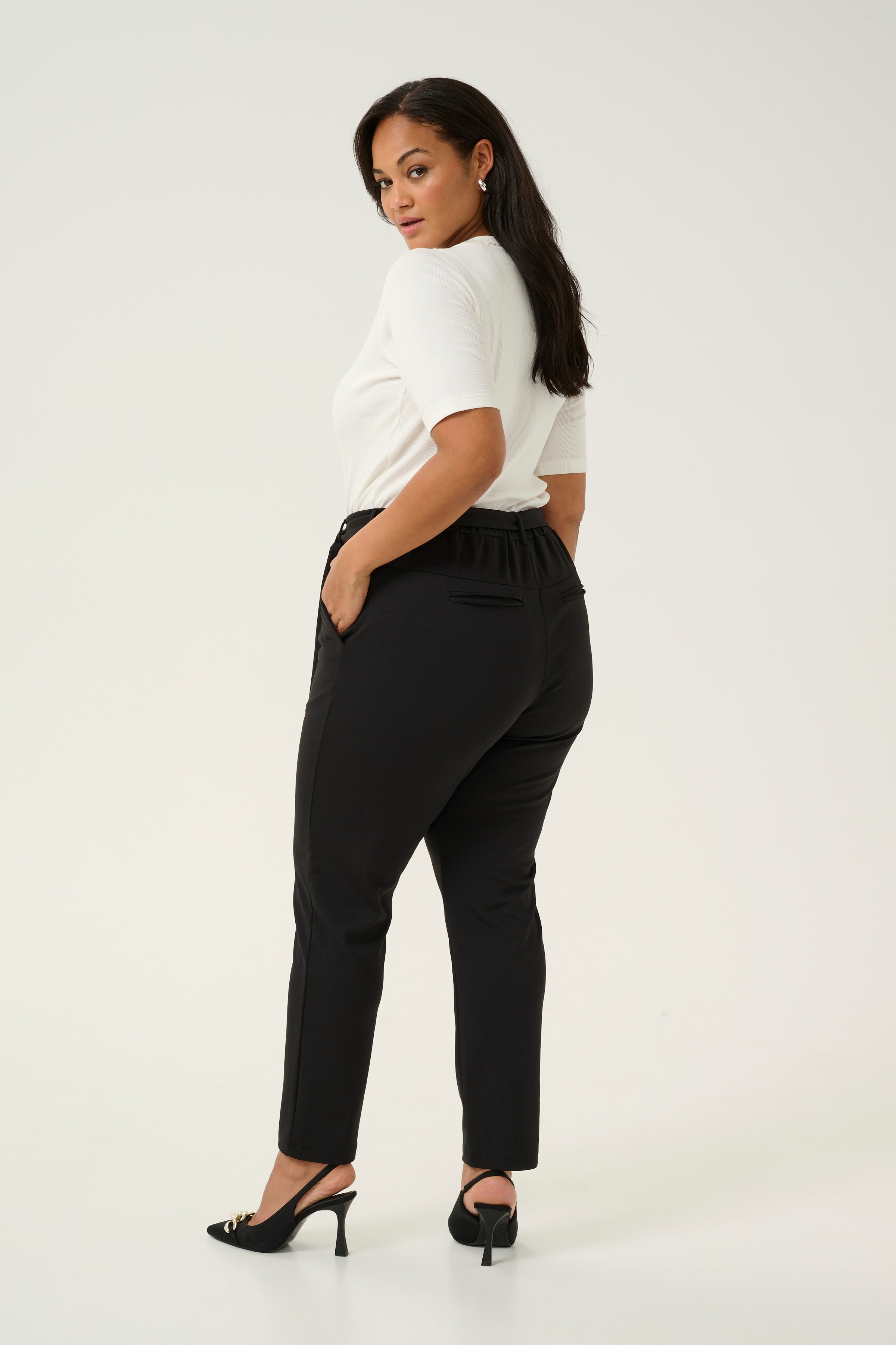 KCjenna Trousers LOOKBOOK BACK 10582254-100121