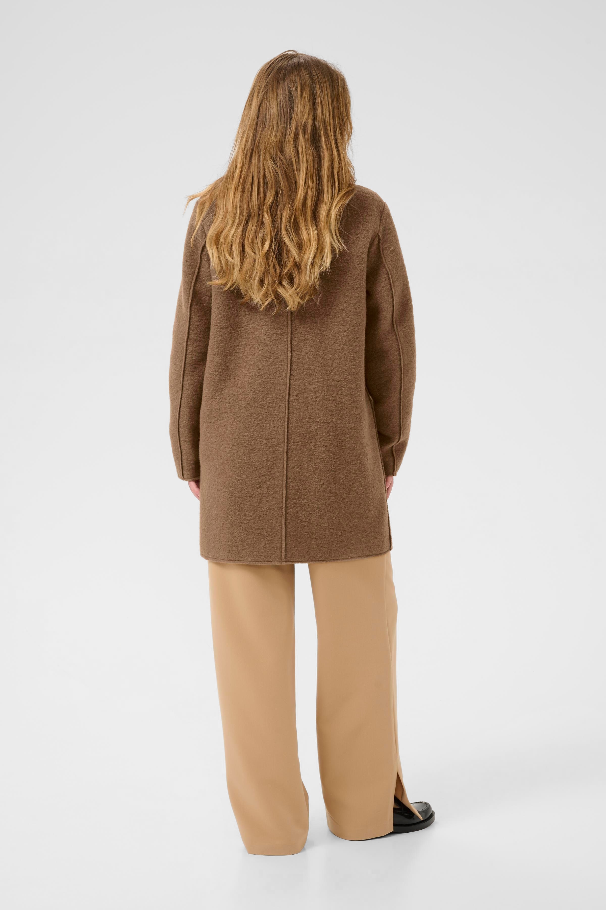 CUbirgith Outerwear LOOKBOOK BACK 50106972-181031