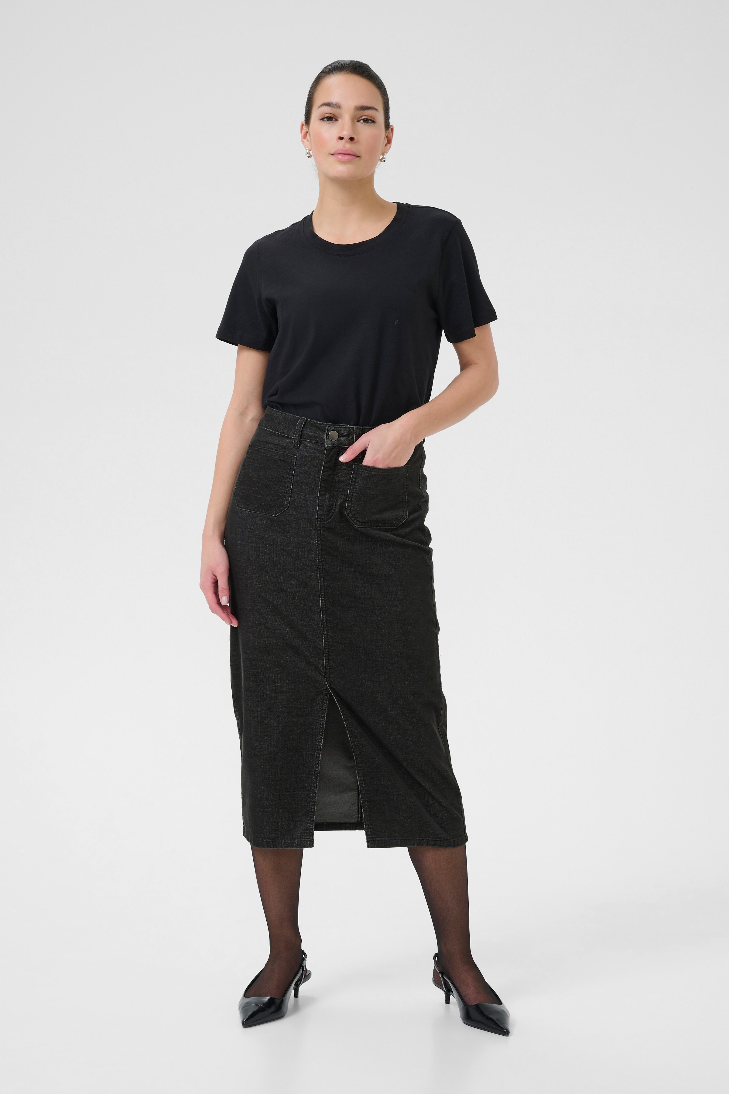 KAmolly Skjørt LOOKBOOK FRONT 10510588-190205