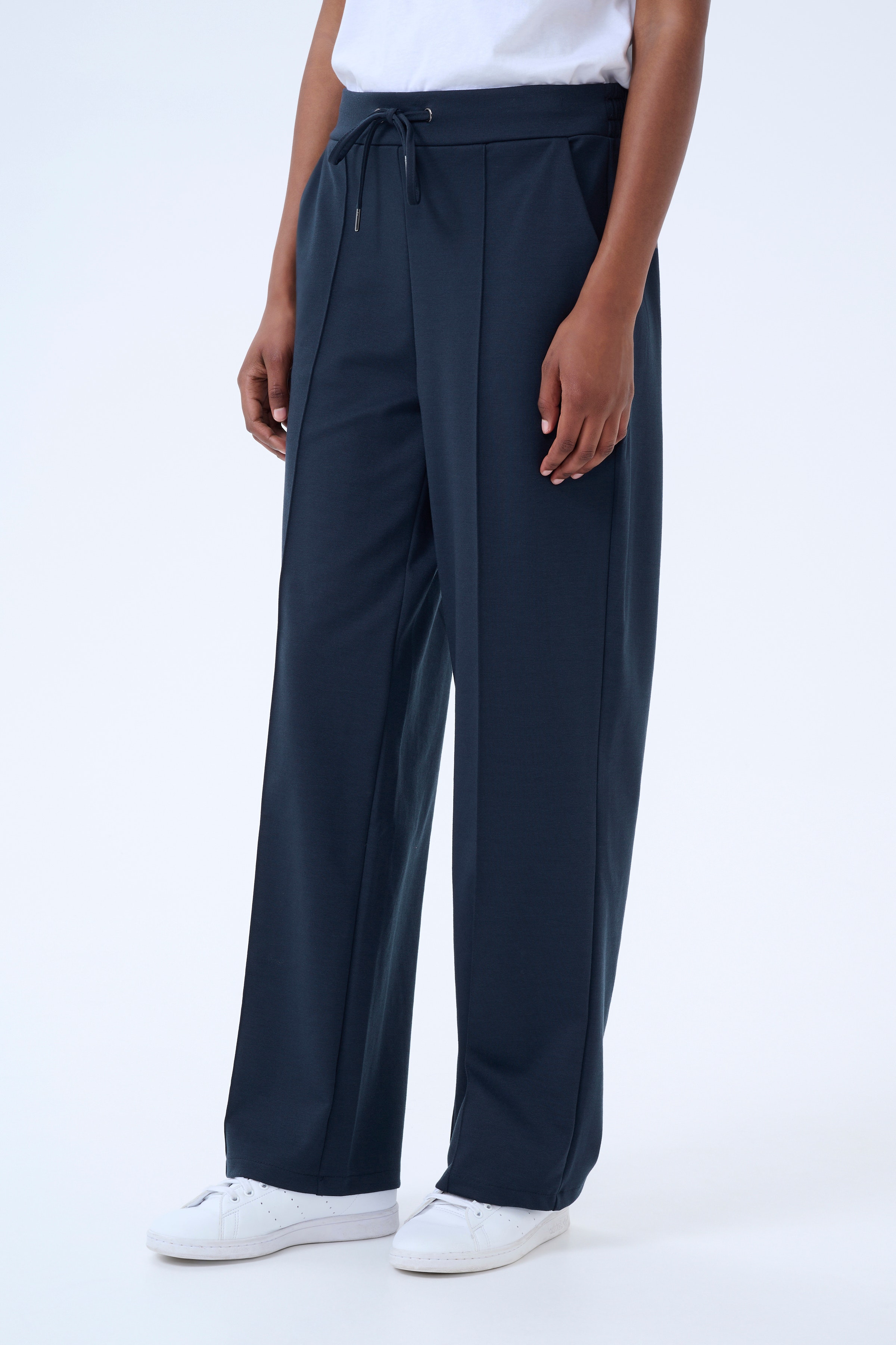 KAjenny Trousers LOOKBOOK FRONT 10508621-194020