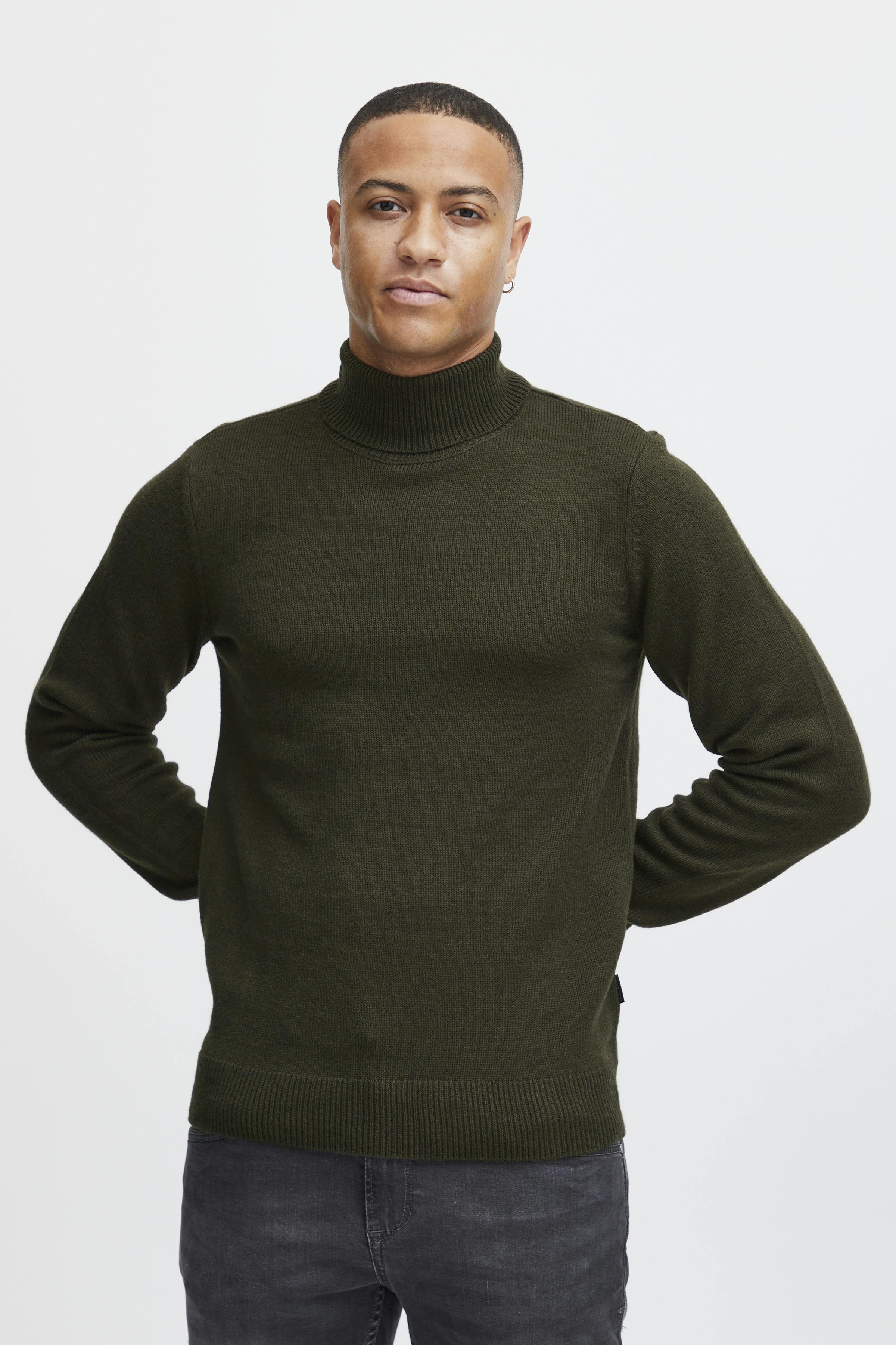 Knitted pullover LOOKBOOK FRONT 20716797-190509