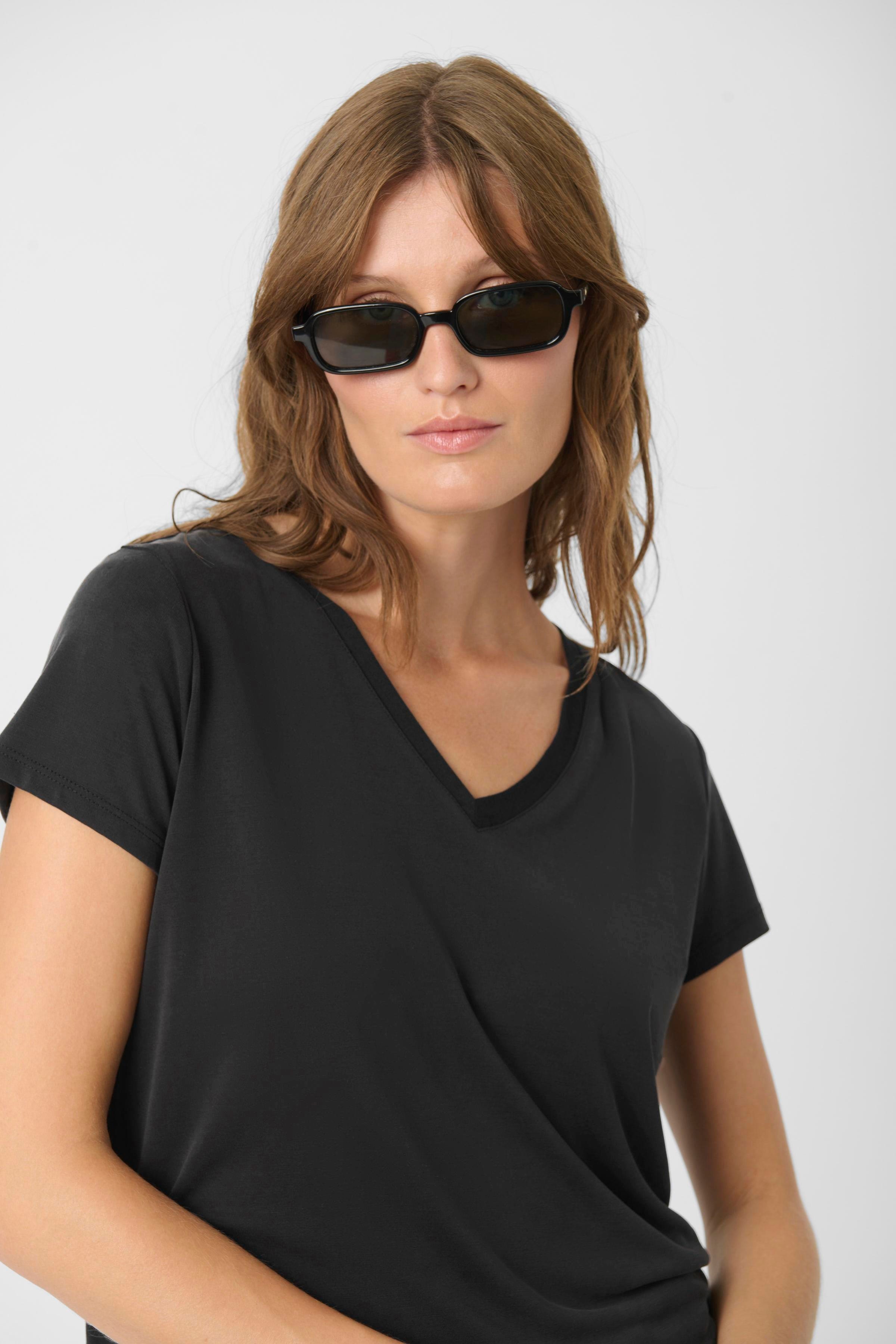 SLColumbine T-shirt LOOKBOOK DETAIL 30404284-40050