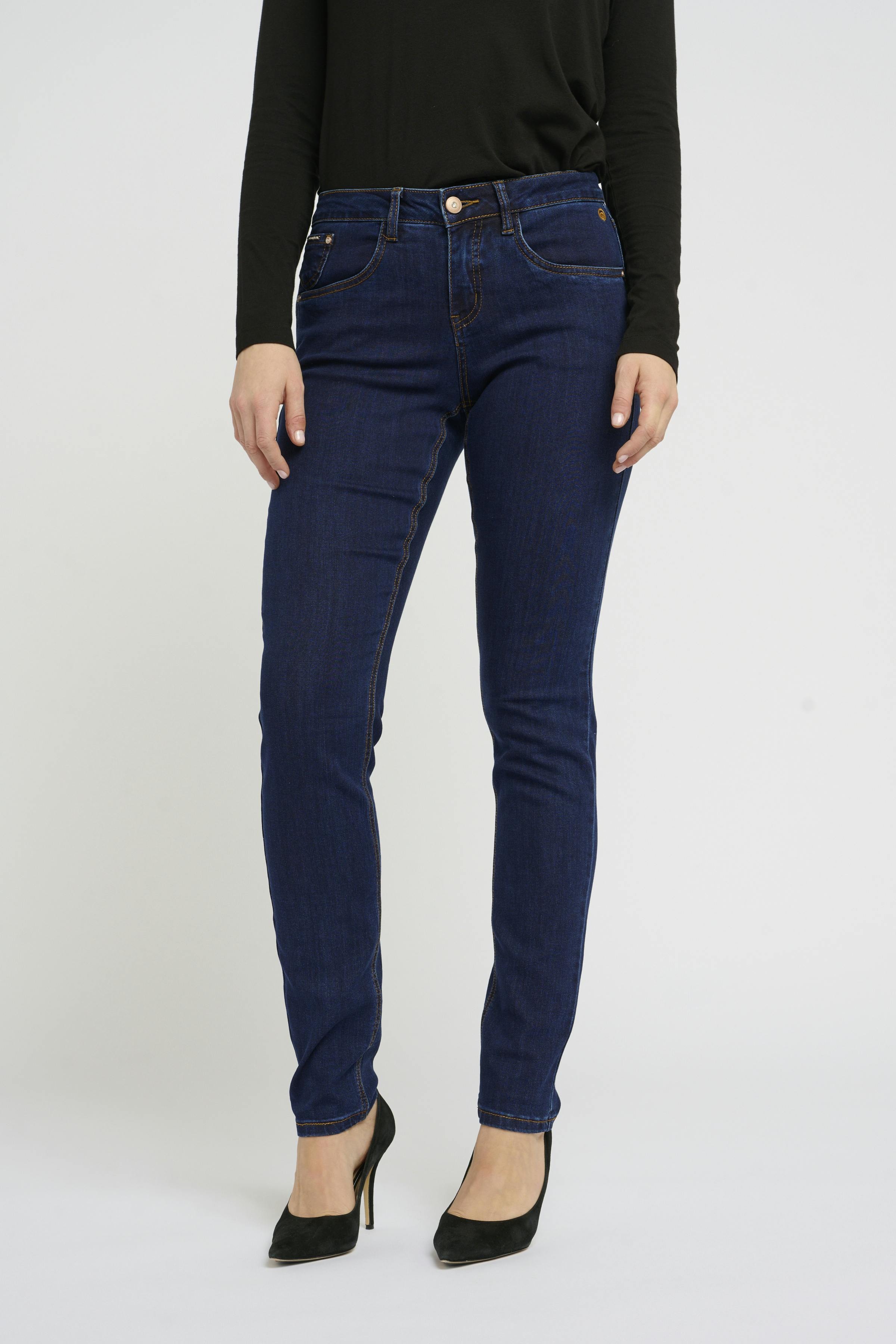 CRLone Jeans LOOKBOOK FRONT 10609566-100114