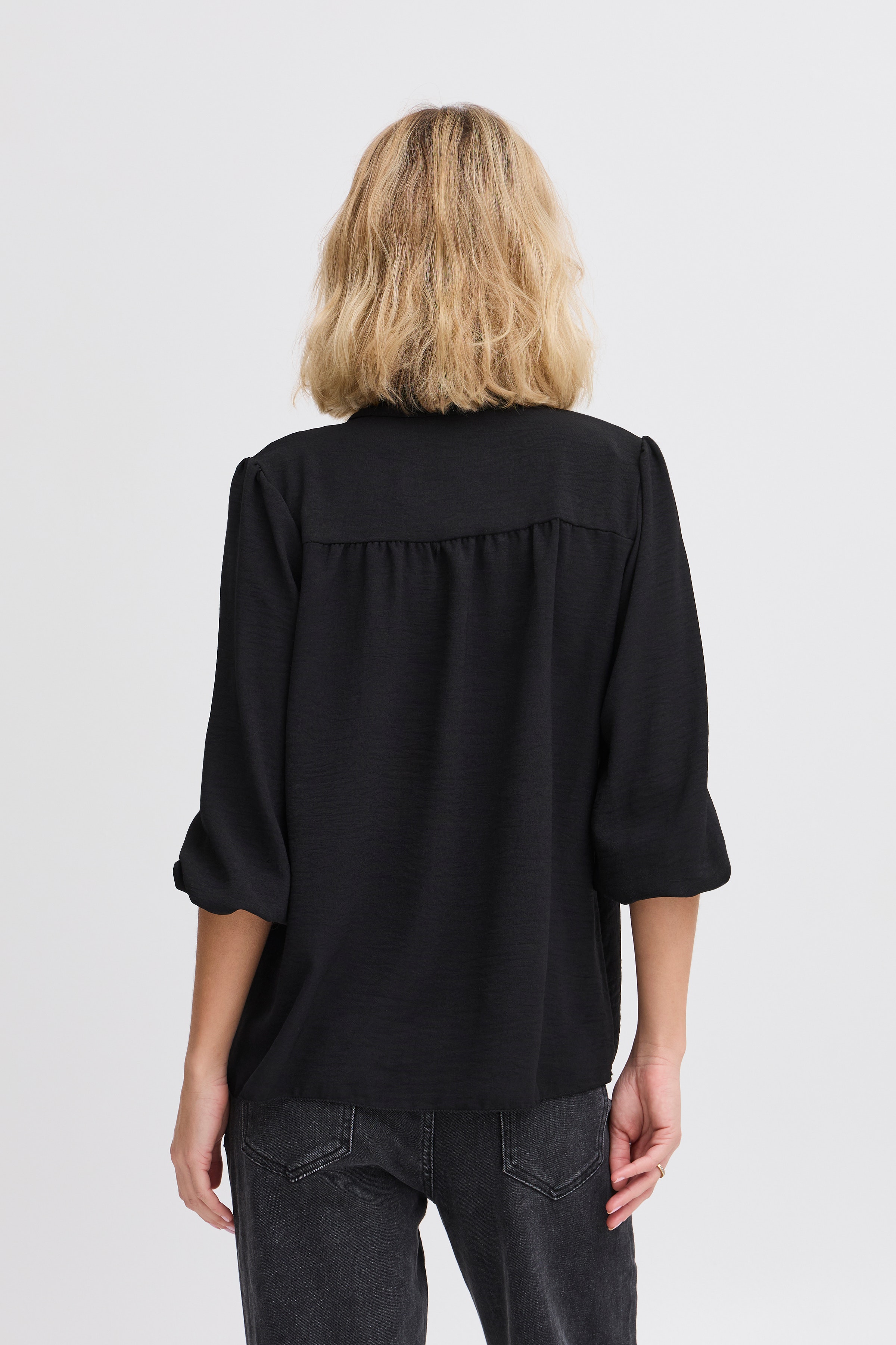 SBGENIA Bluse LOOKBOOK BACK 22100867-190303