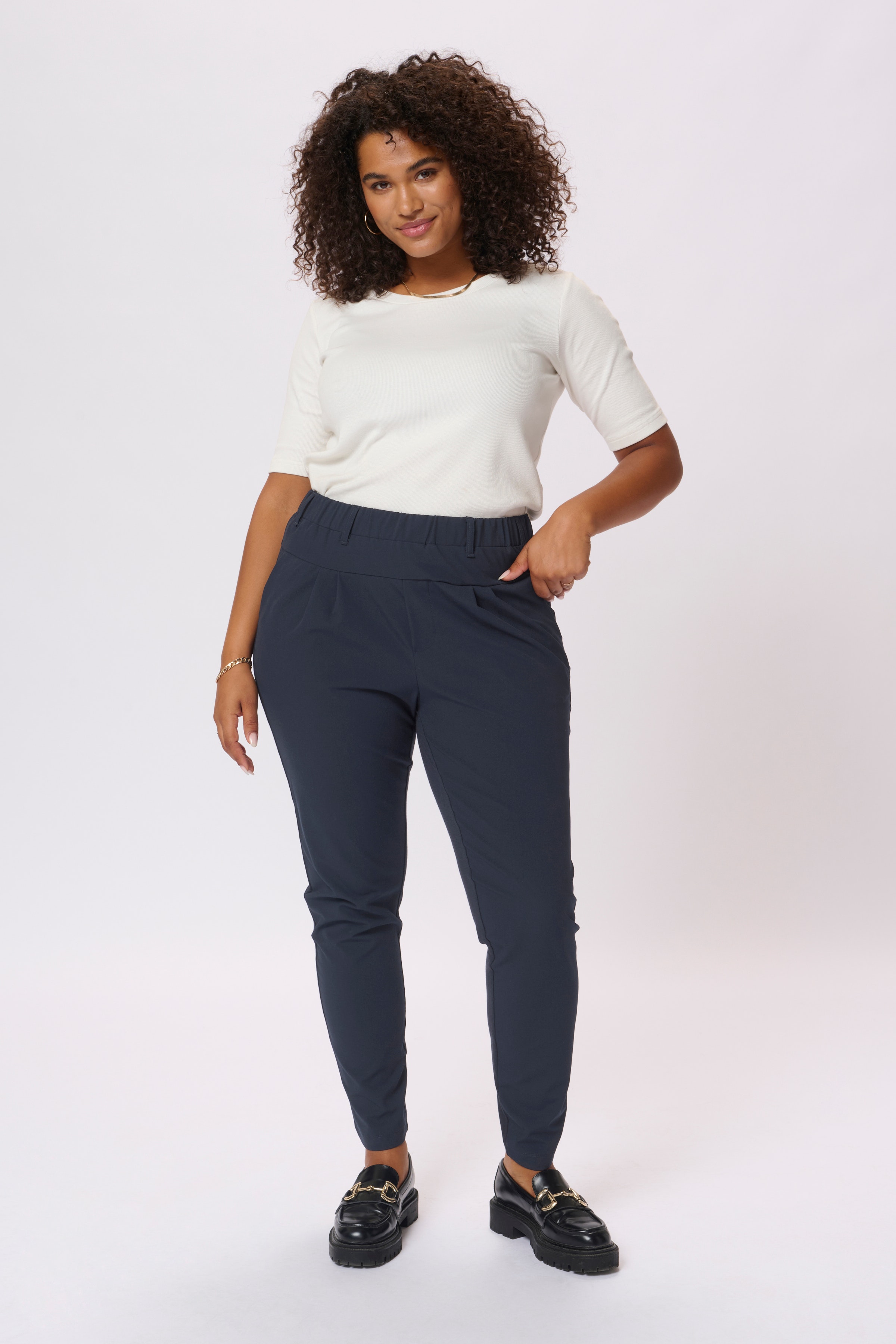 KCjia Byxor LOOKBOOK FRONT 10580007-194020
