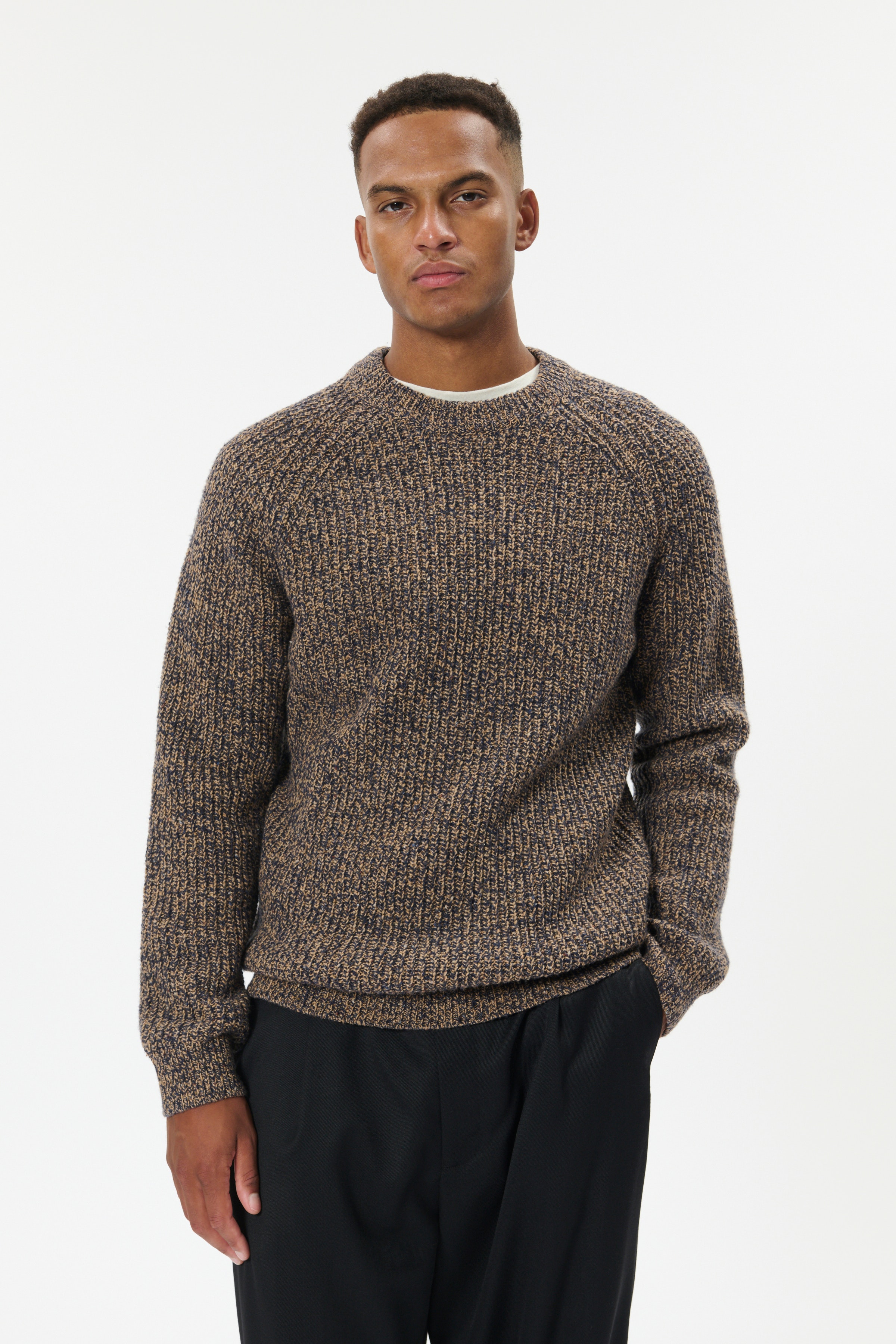 MAjobo Wool Pullover LOOKBOOK FRONT 30207713-181028