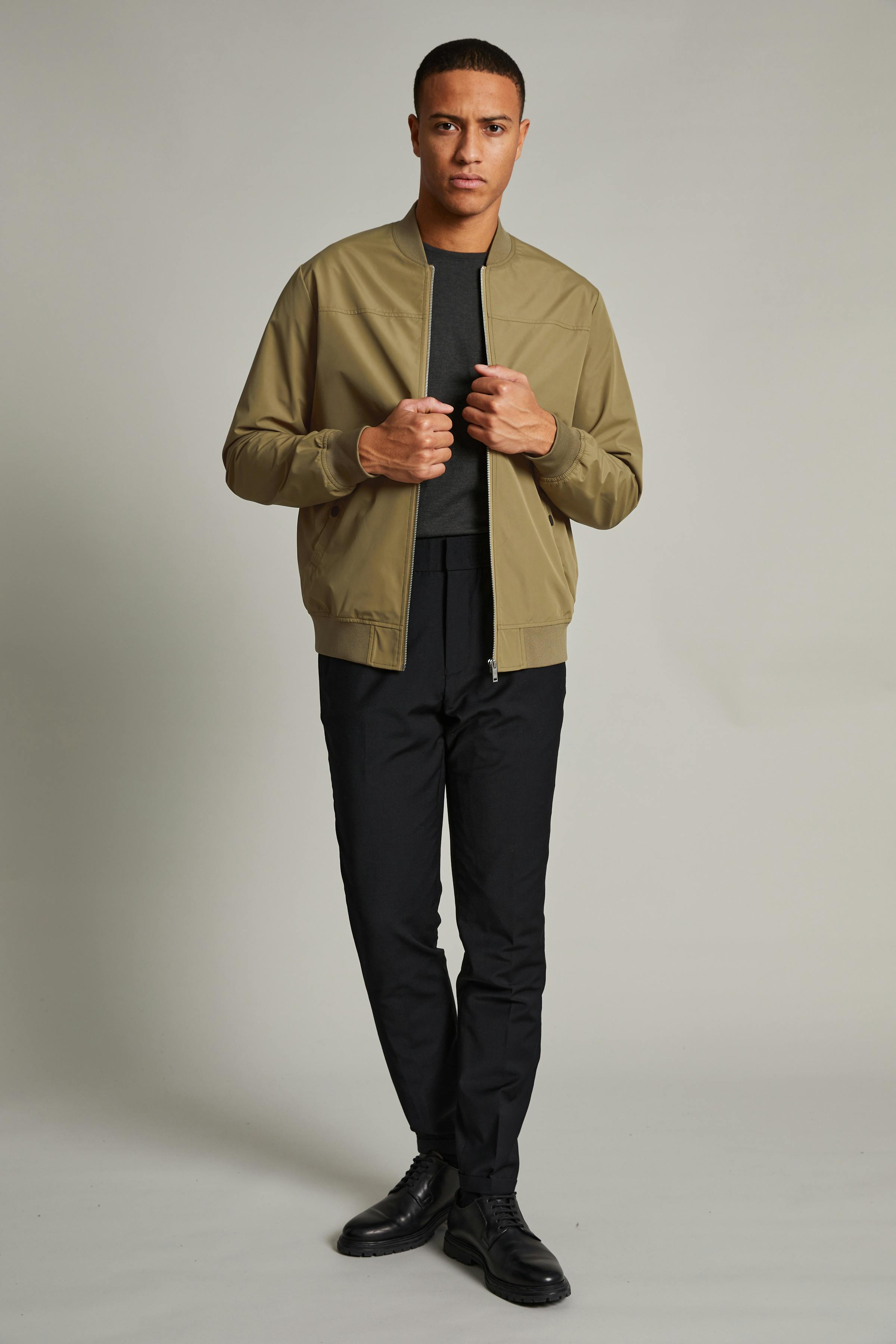 MAclay Bomber Jacket LOOKBOOK FRONT 30205869-171118