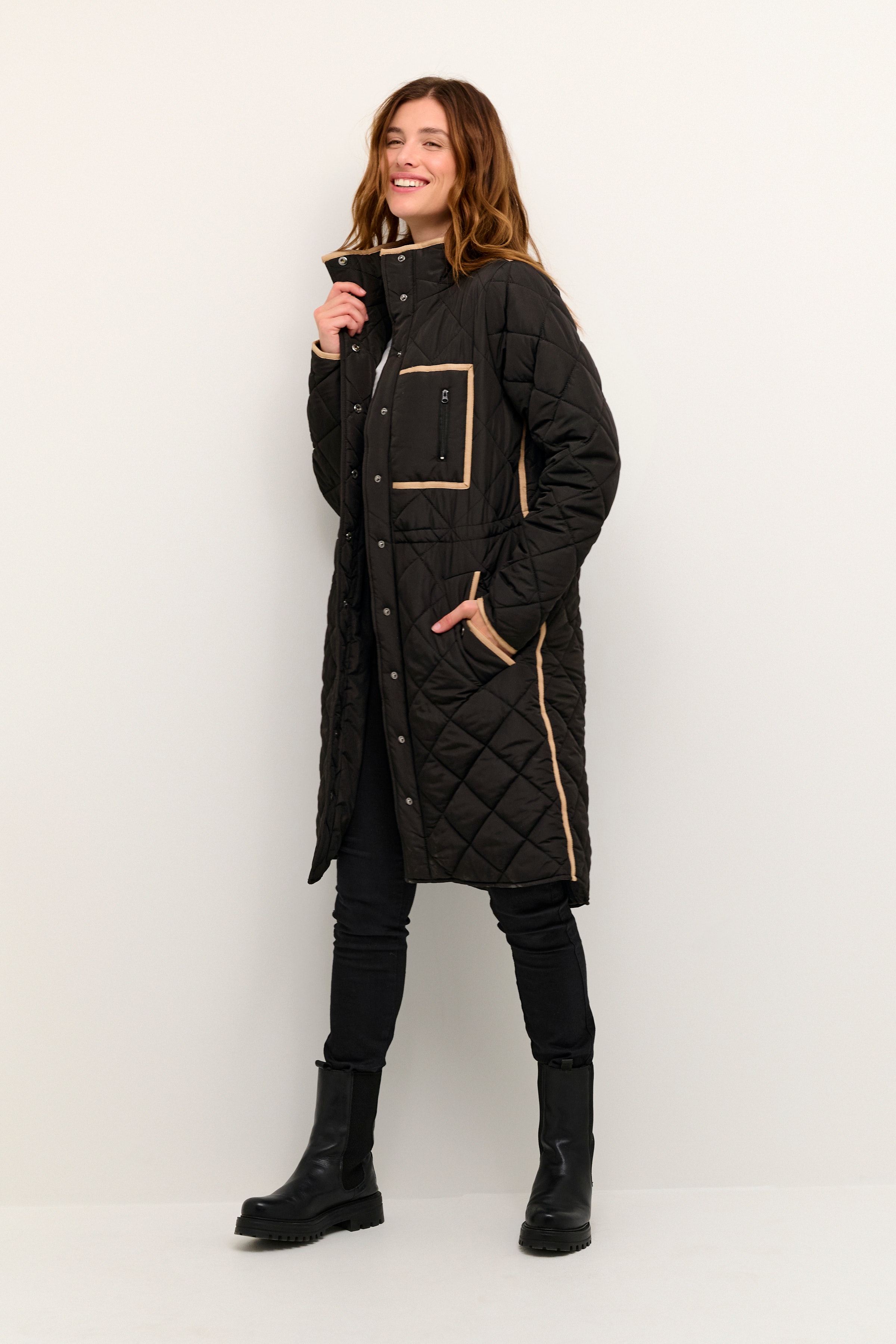 BPalya Ytterplagg LOOKBOOK FRONT 10590314-100121