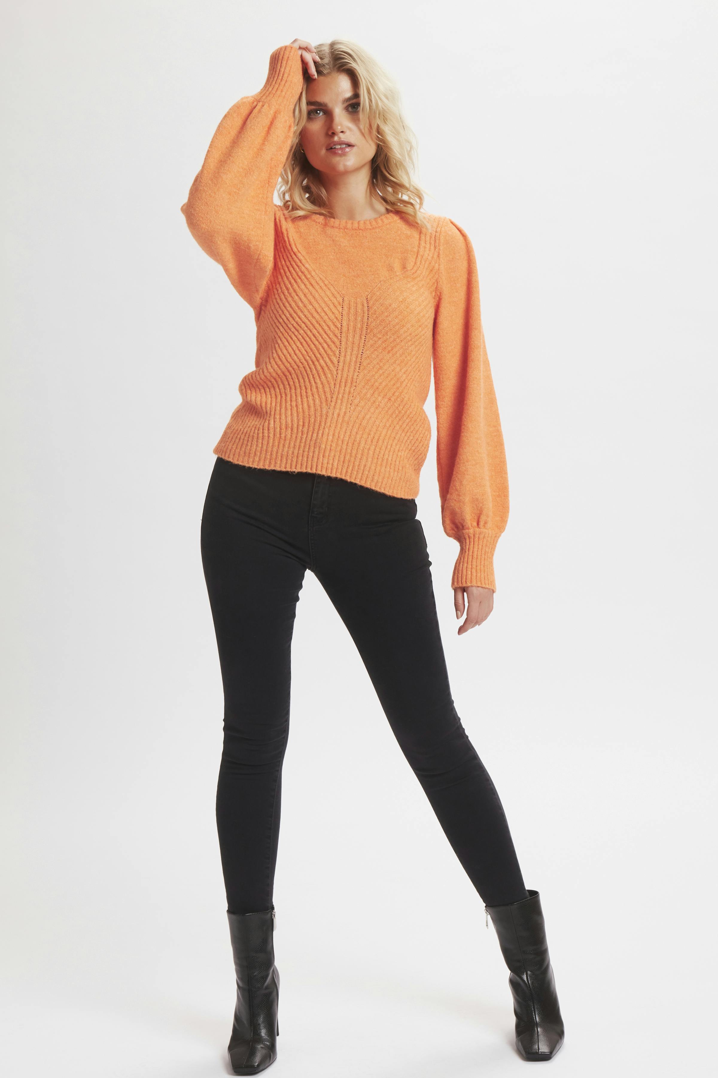 ElseKB Knitted pullover LOOKBOOK FRONT 10103289-161343