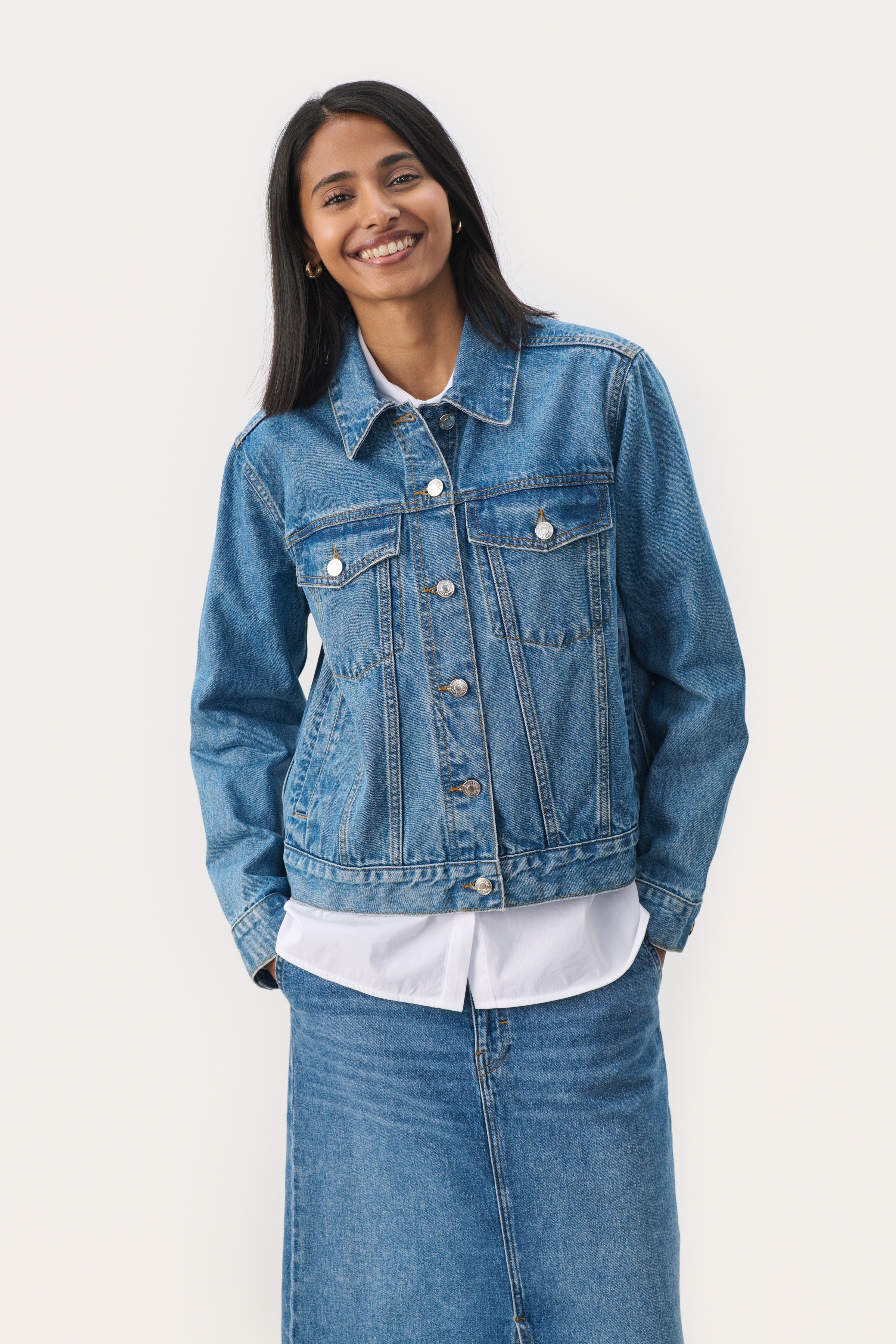 NicholePW Ytterplagg LOOKBOOK FRONT 30309198-300145