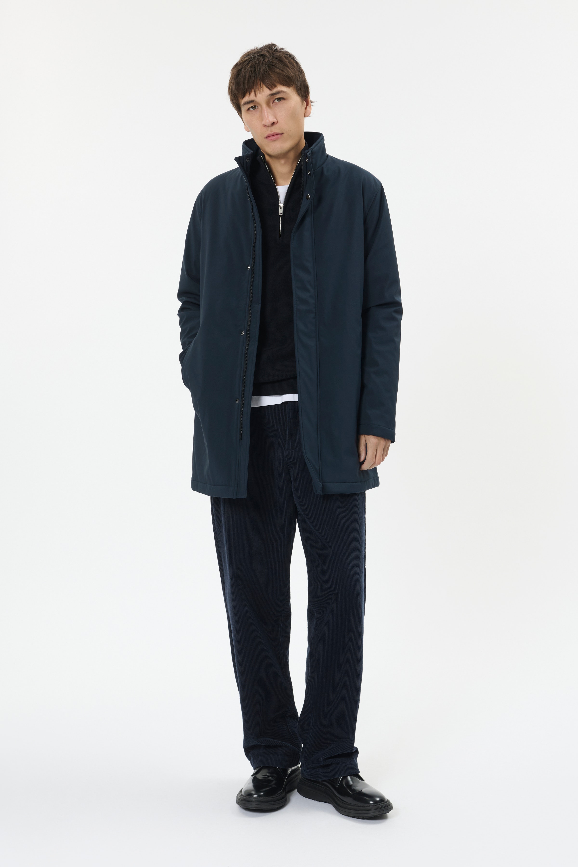 MAmiles Mantel LOOKBOOK FRONT 30205082-194011