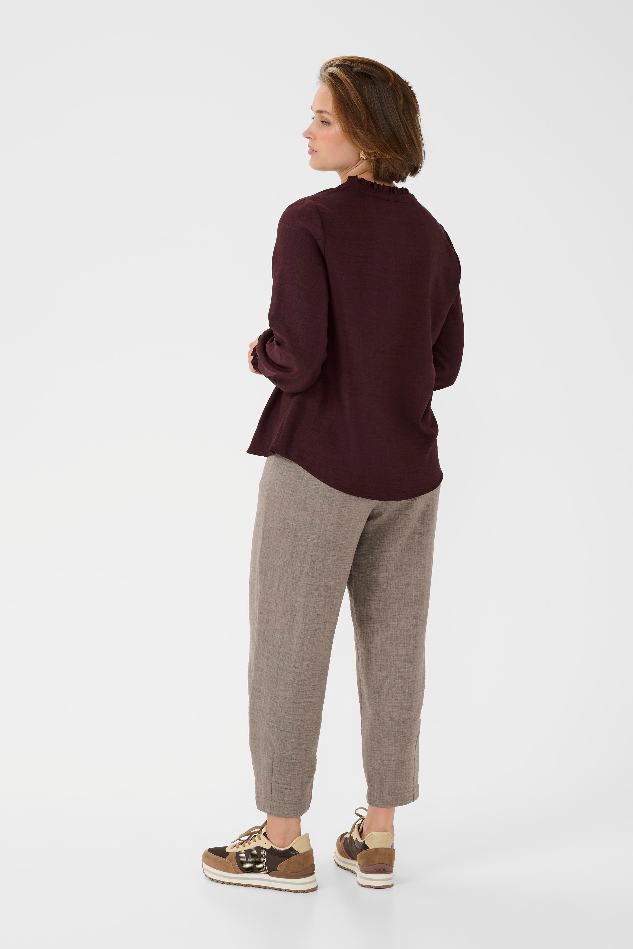 BPoda Blouse LOOKBOOK BACK 40200075-1915281