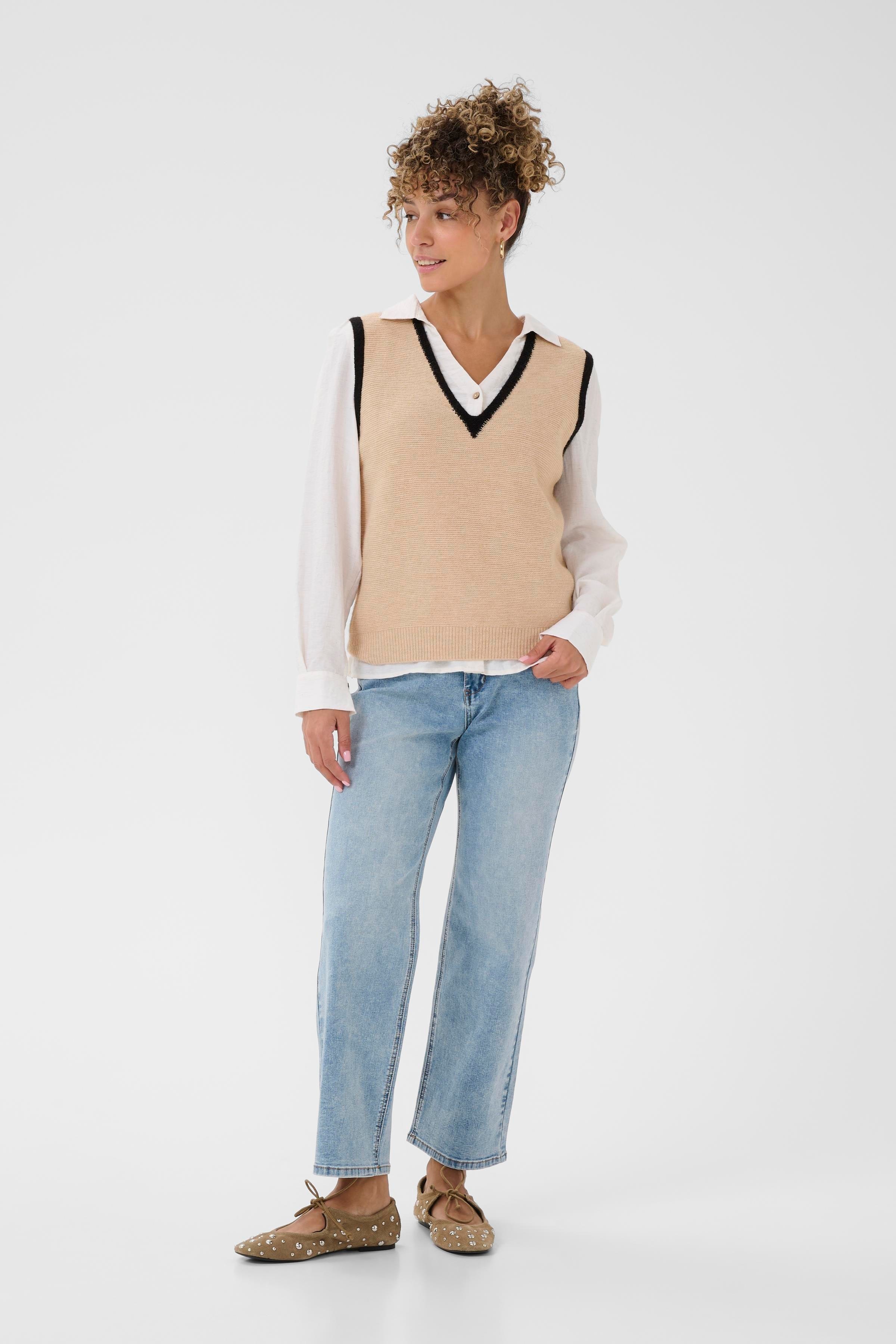 CRDaisee Slipover LOOKBOOK FRONT 10614713-100232