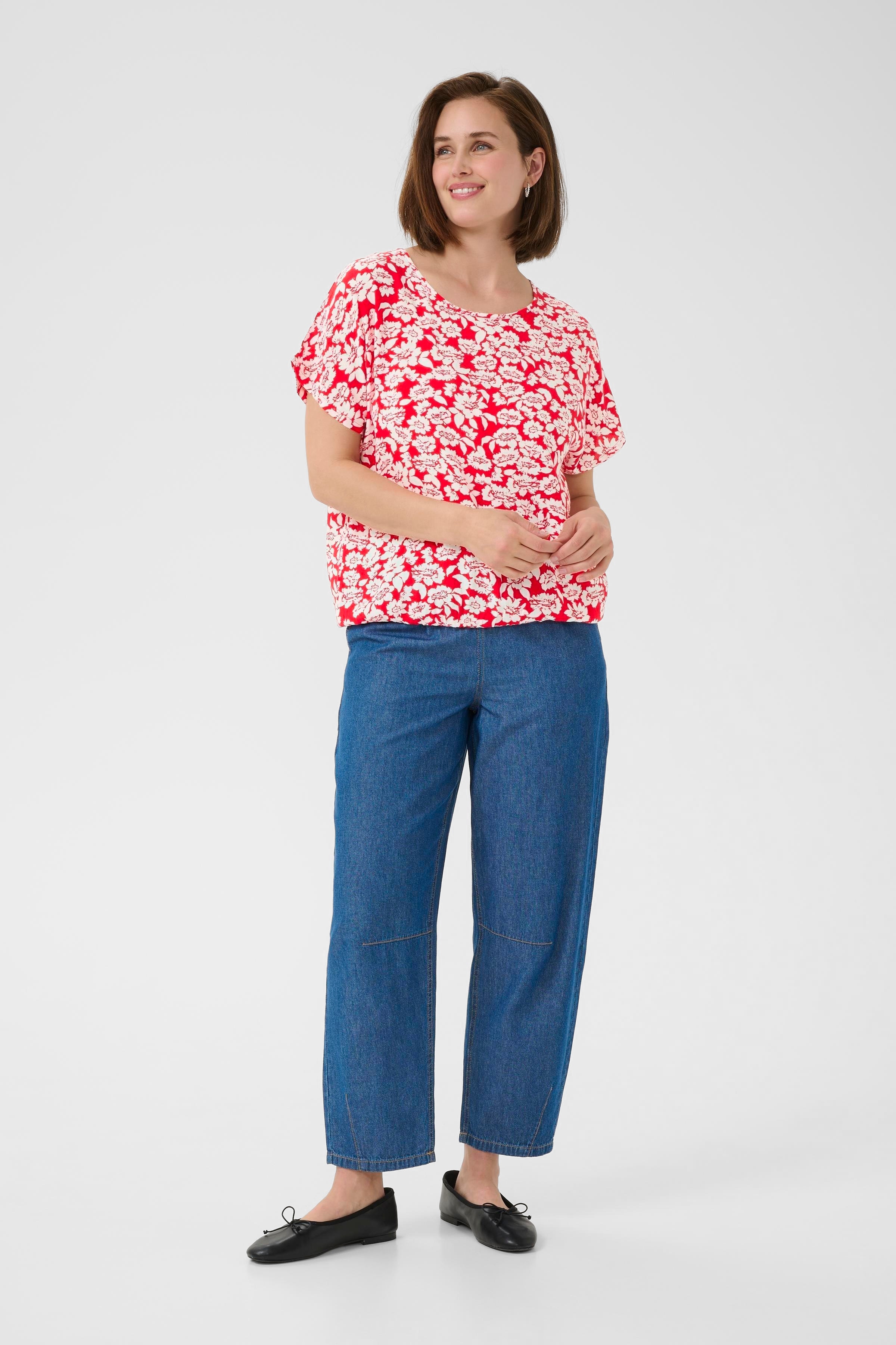 KAbeathe Top LOOKBOOK FRONT 10508896-108555