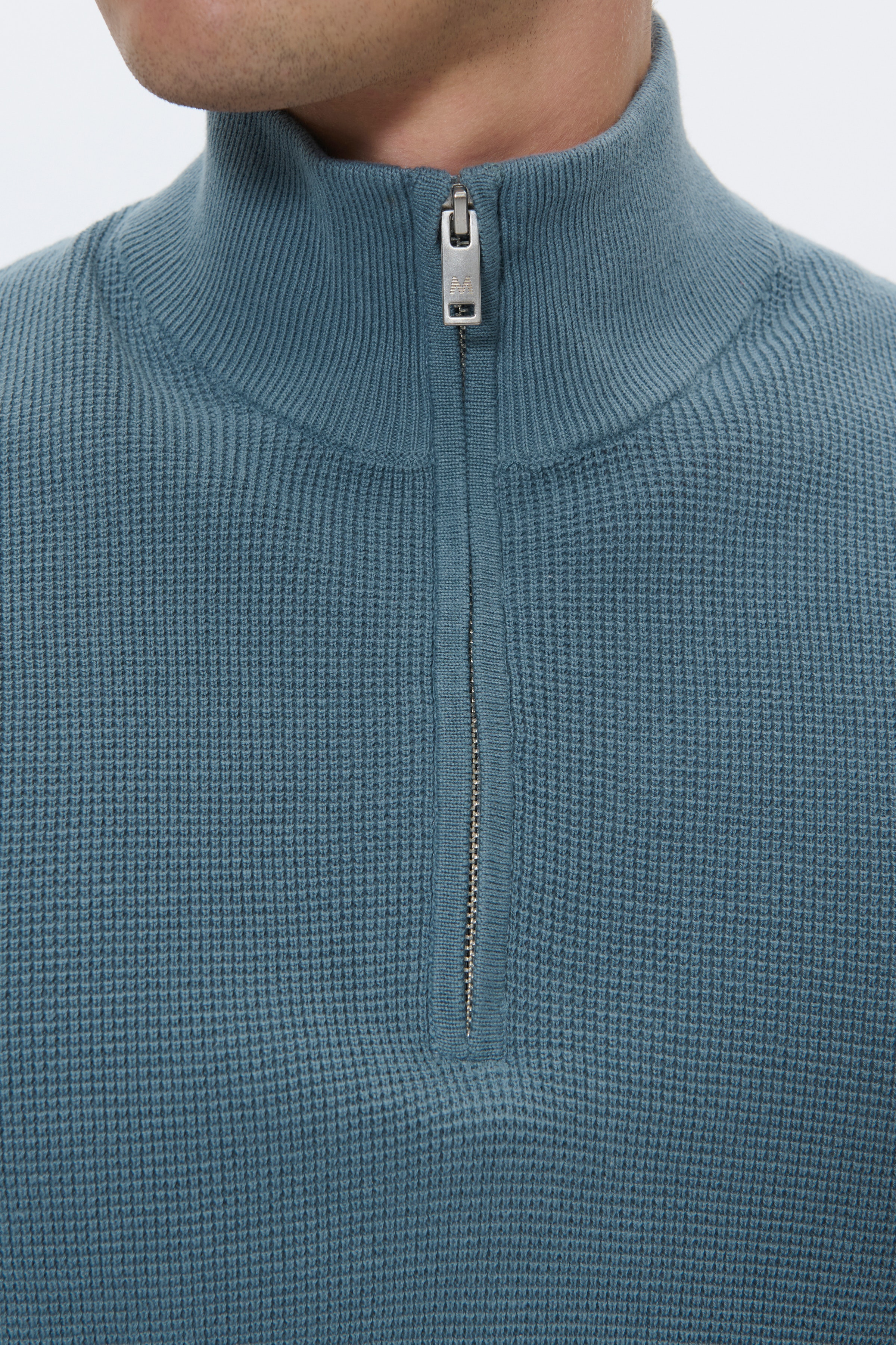 MAlagoon Half-Zip Pullover LOOKBOOK DETAIL 30207192-184214