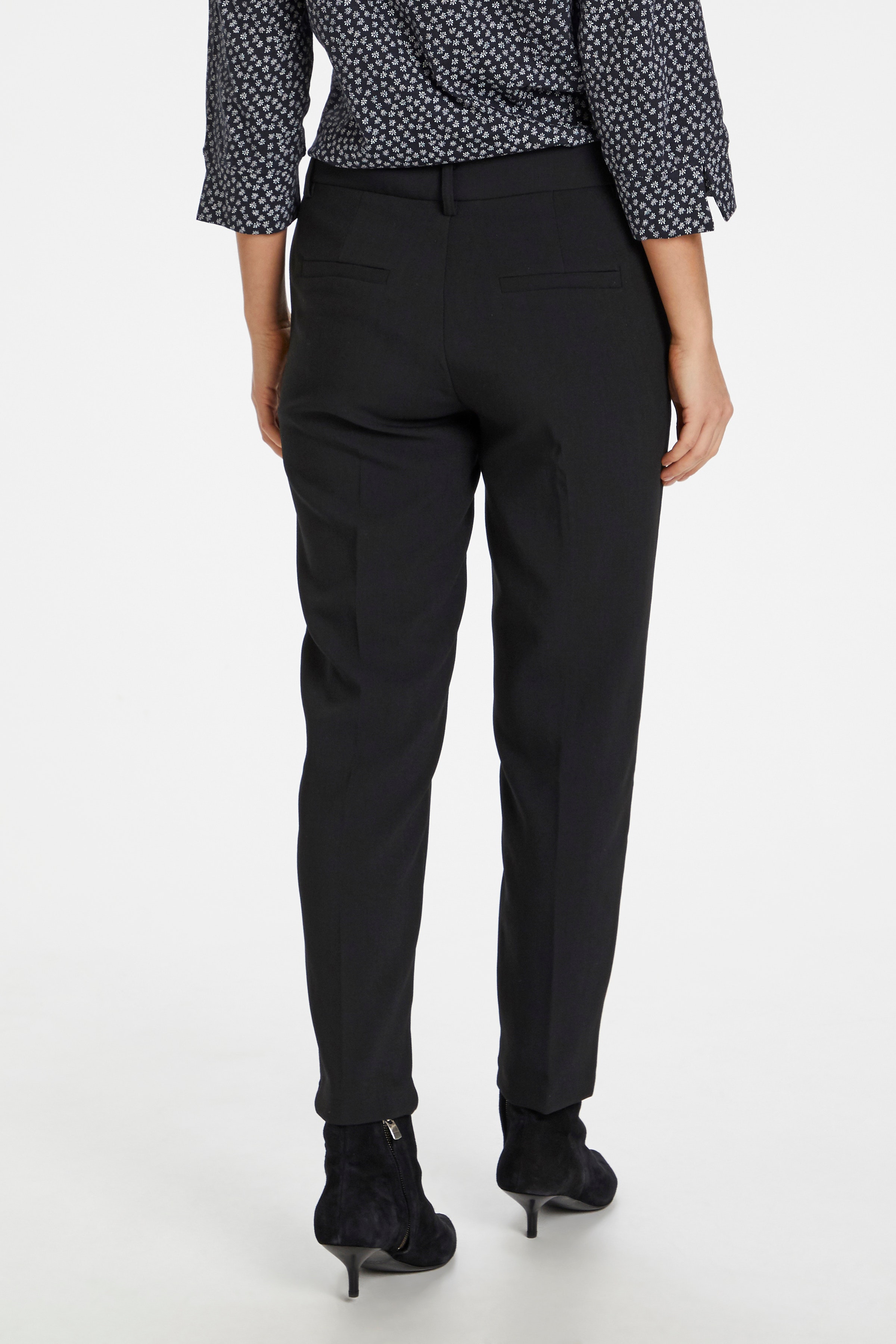 CleaPW Hose LOOKBOOK BACK 30304237-33050