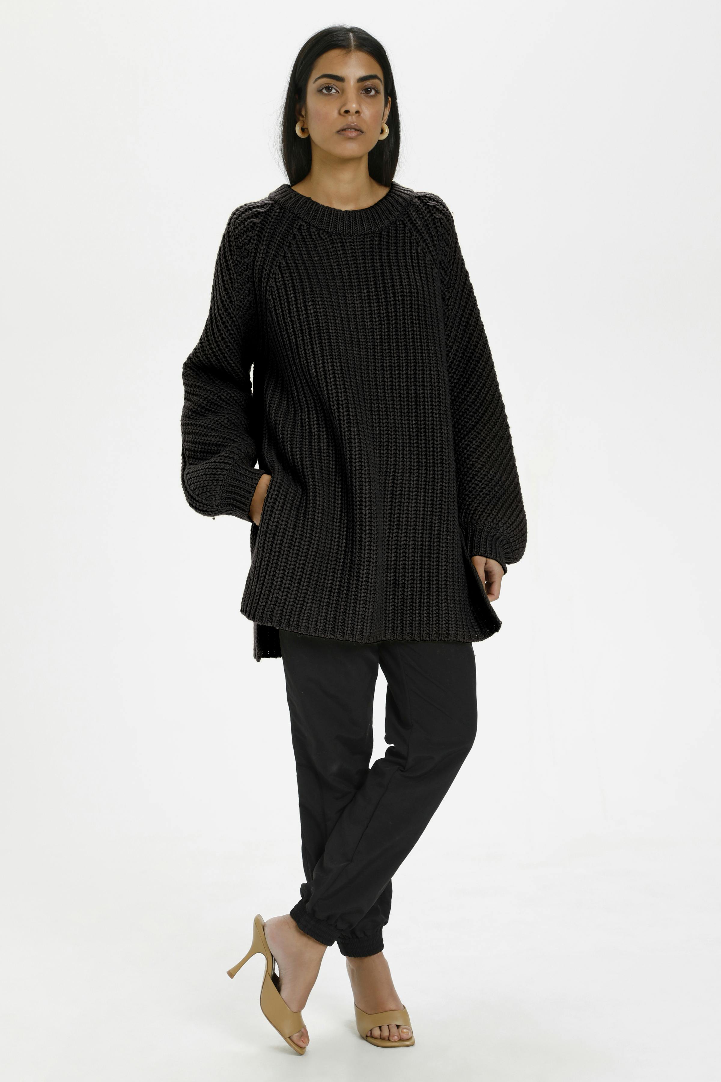 InezKB Pullover LOOKBOOK FRONT 10103549-194008