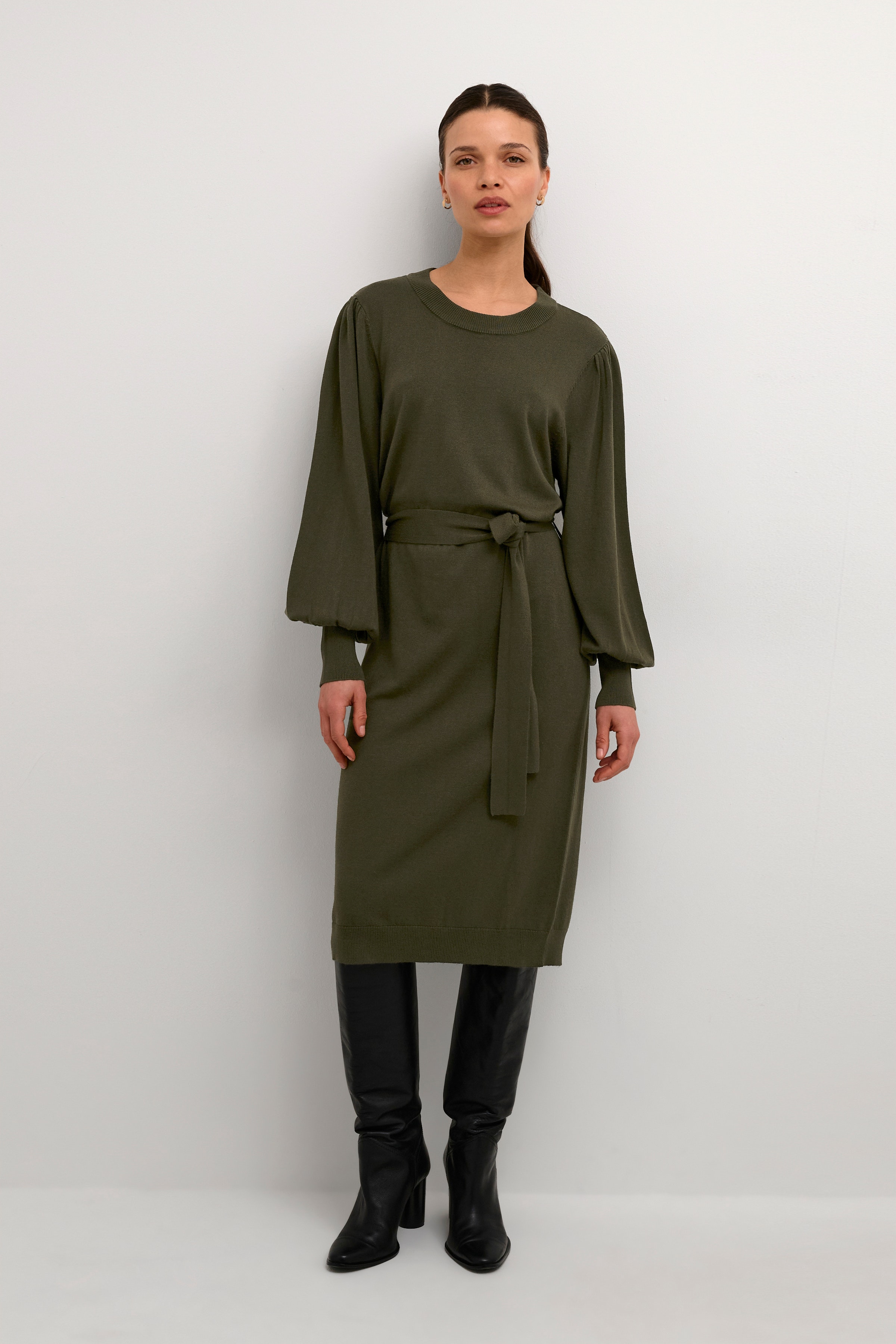 KAjess Kjole LOOKBOOK FRONT 10506961-190414