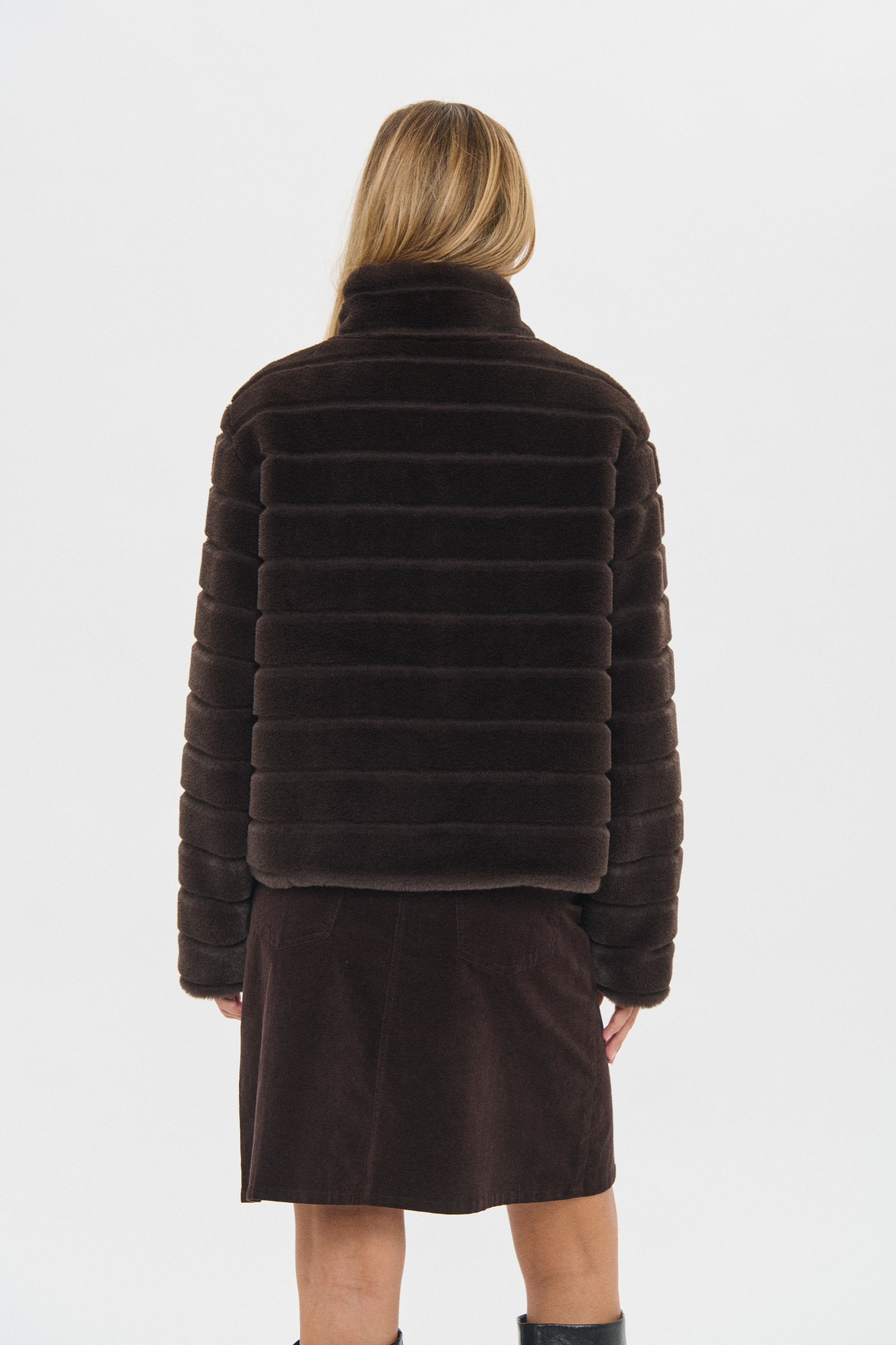 LeonieSZ Oberbekleidung LOOKBOOK BACK 30514124-190912