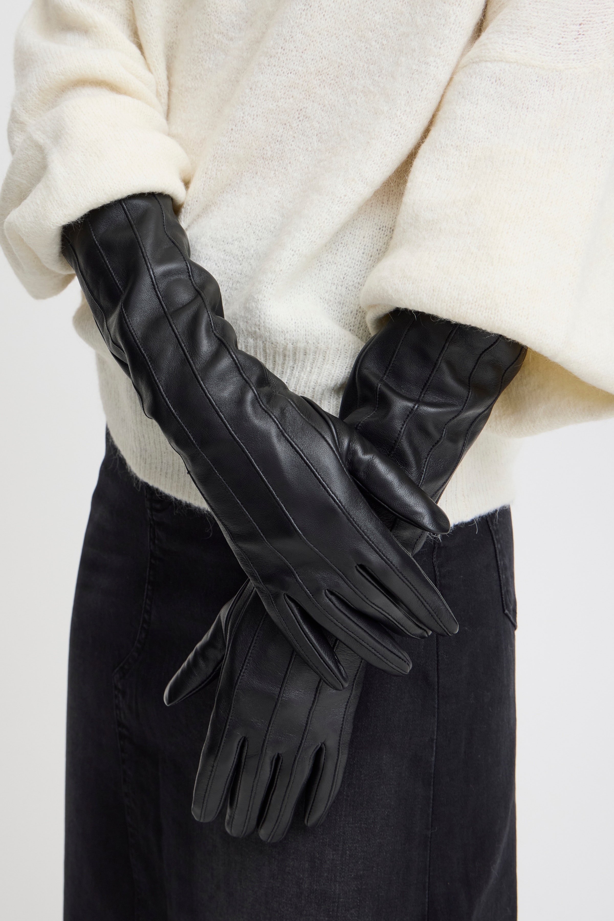 IANOVI Hansker LOOKBOOK DETAIL 20122130-194008