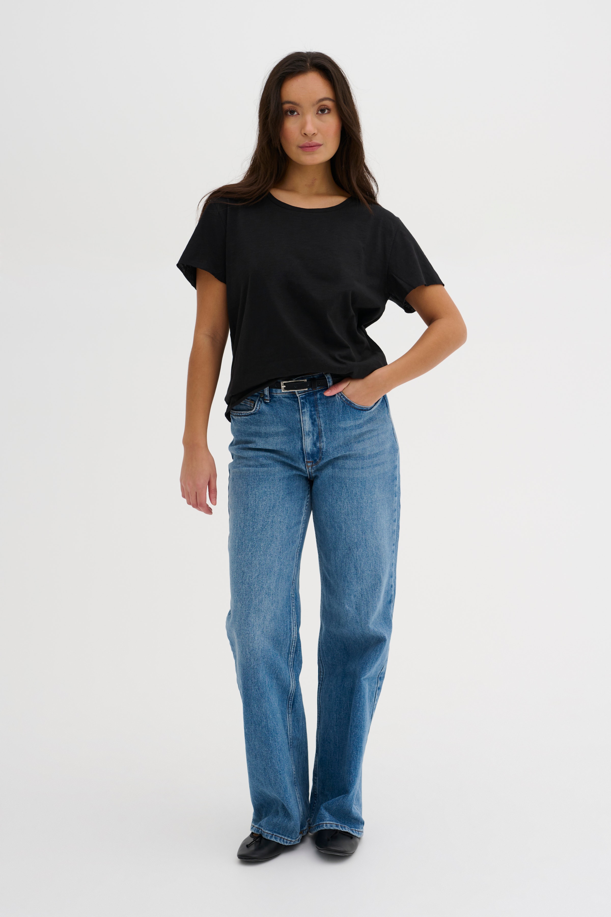 09 T-shirt LOOKBOOK FRONT 10703586-100031